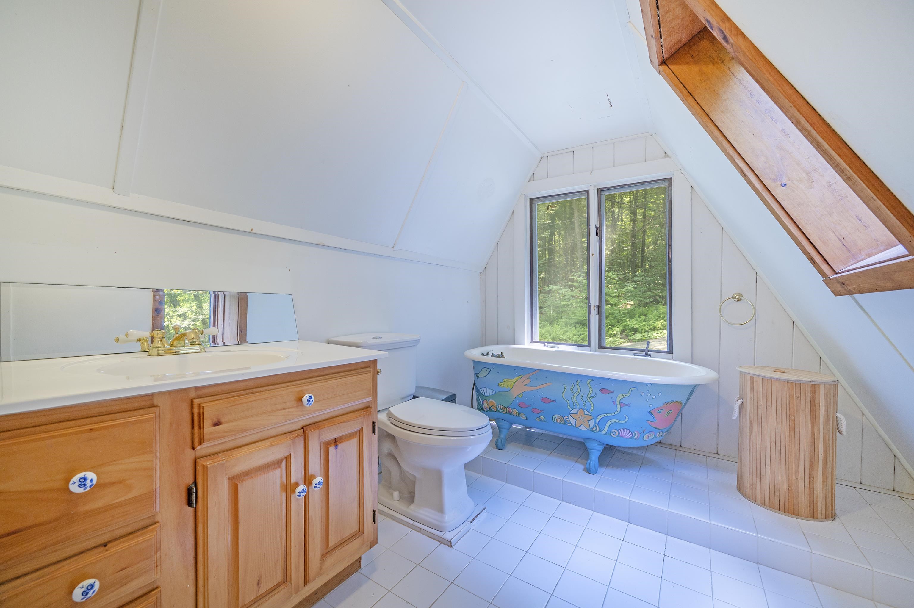 18 Hemlock Hill Road