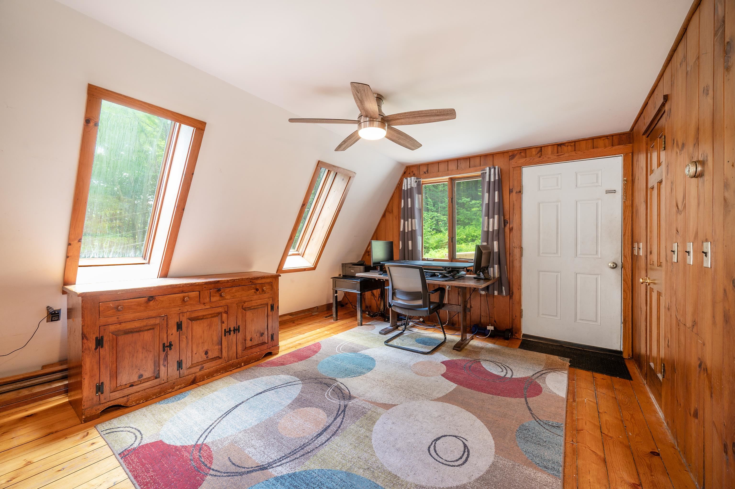 18 Hemlock Hill Road