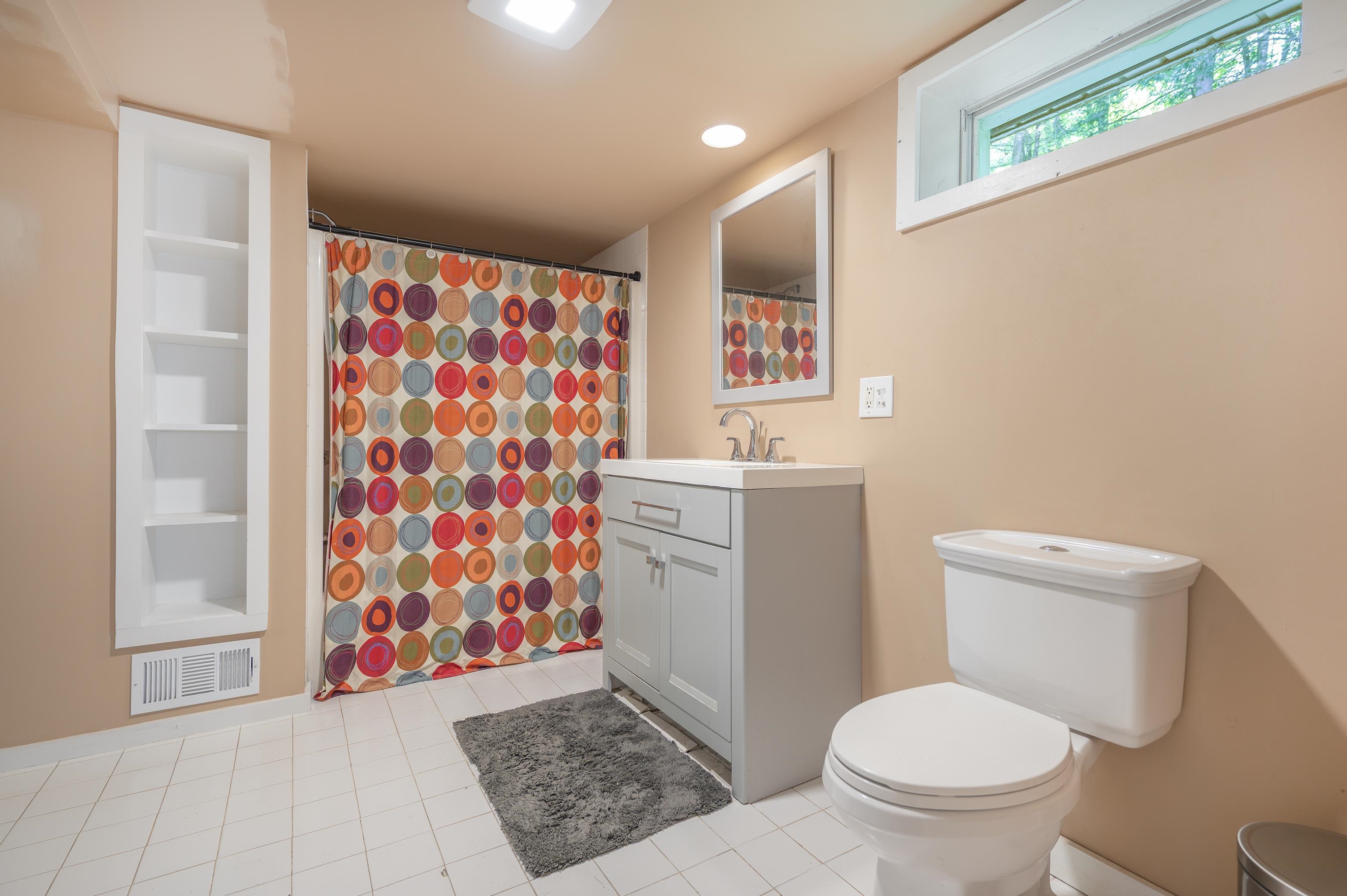 18 Hemlock Hill Road