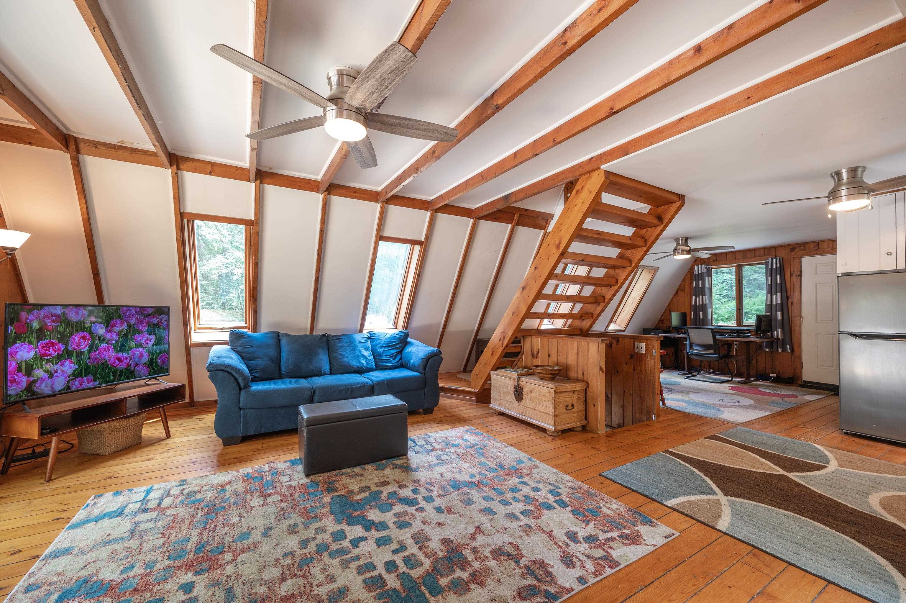 18 Hemlock Hill Road