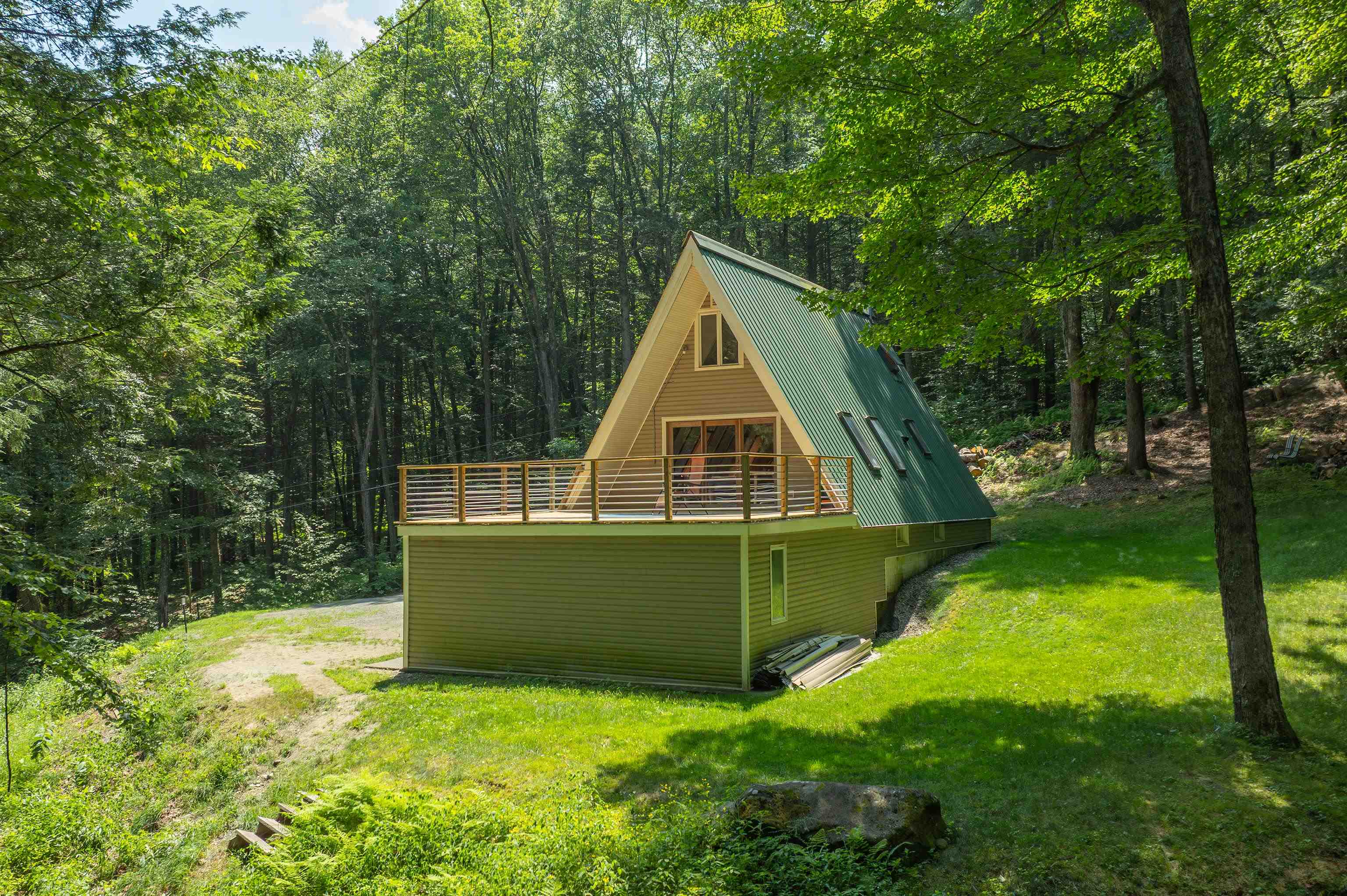 18 Hemlock Hill Road