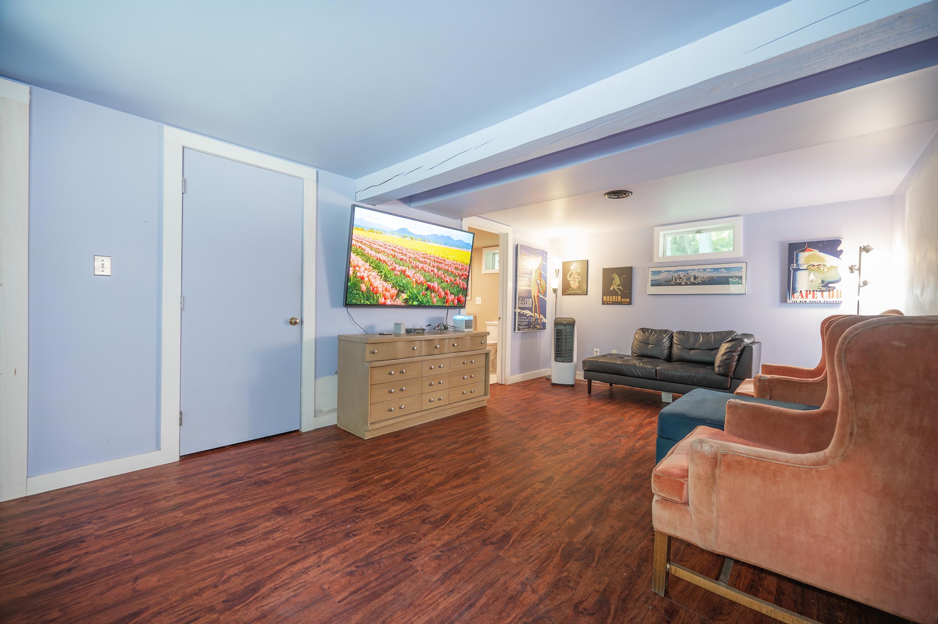 18 Hemlock Hill Road