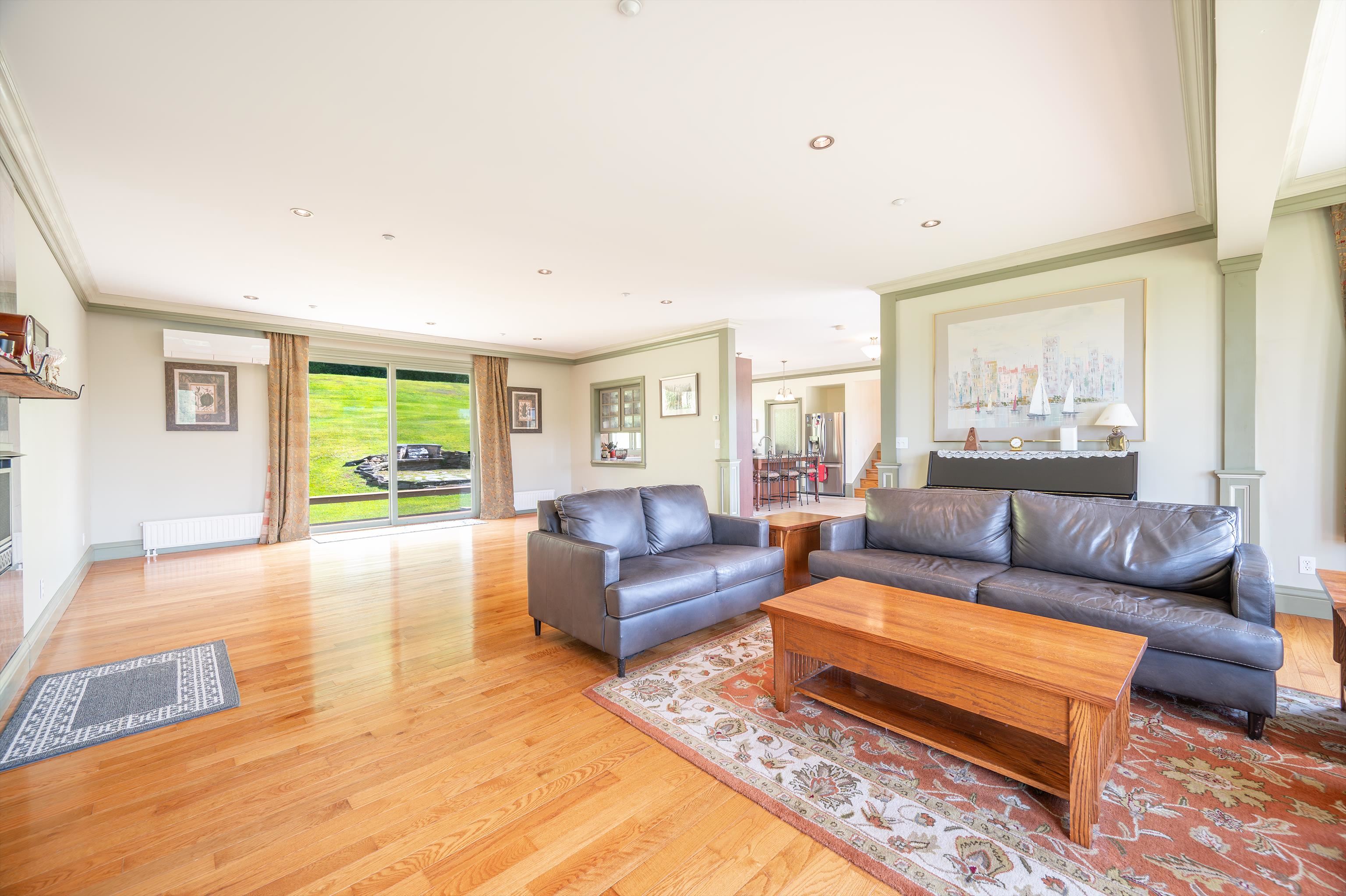 411 Wood Road