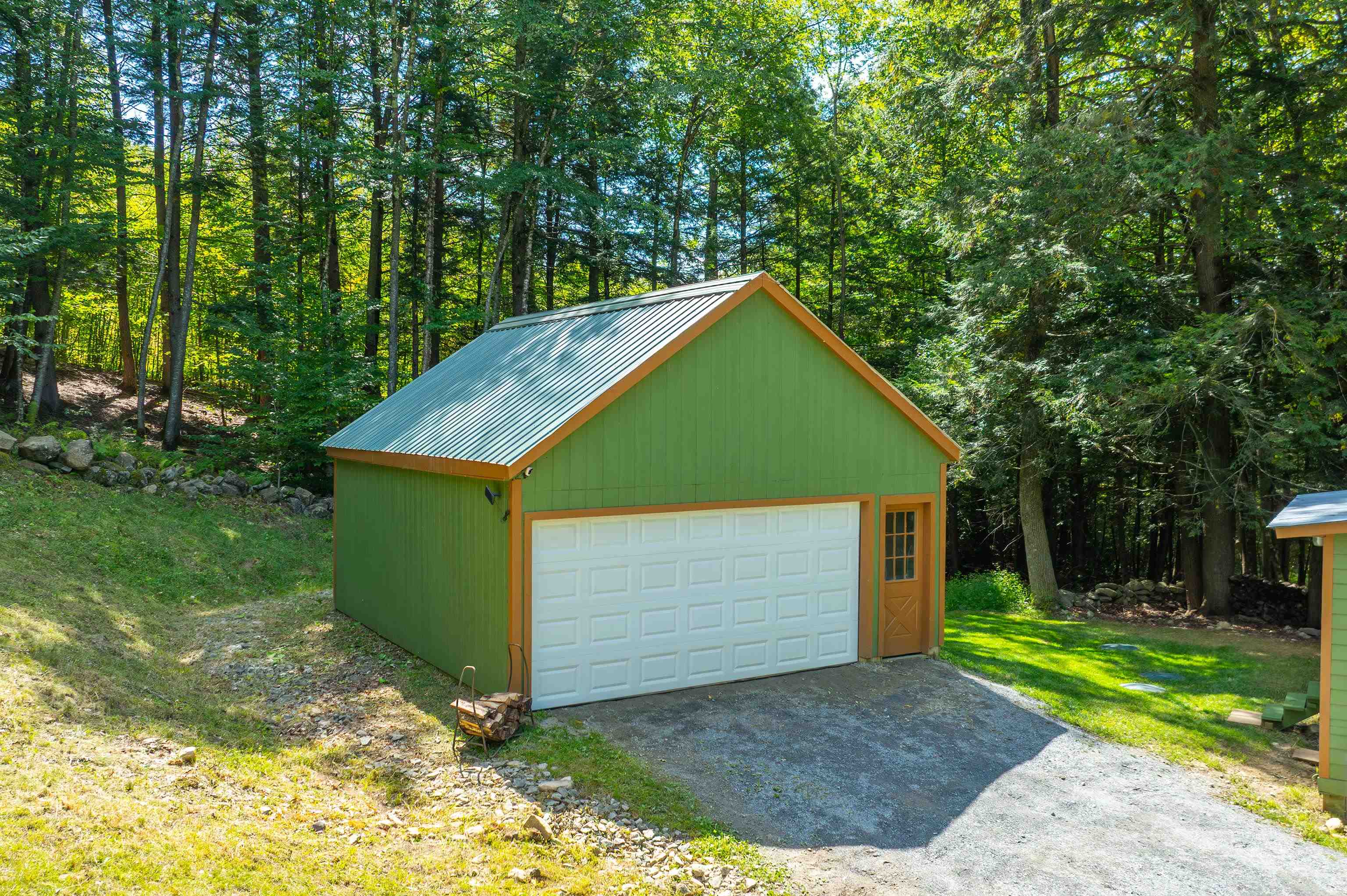 106 Hall Road