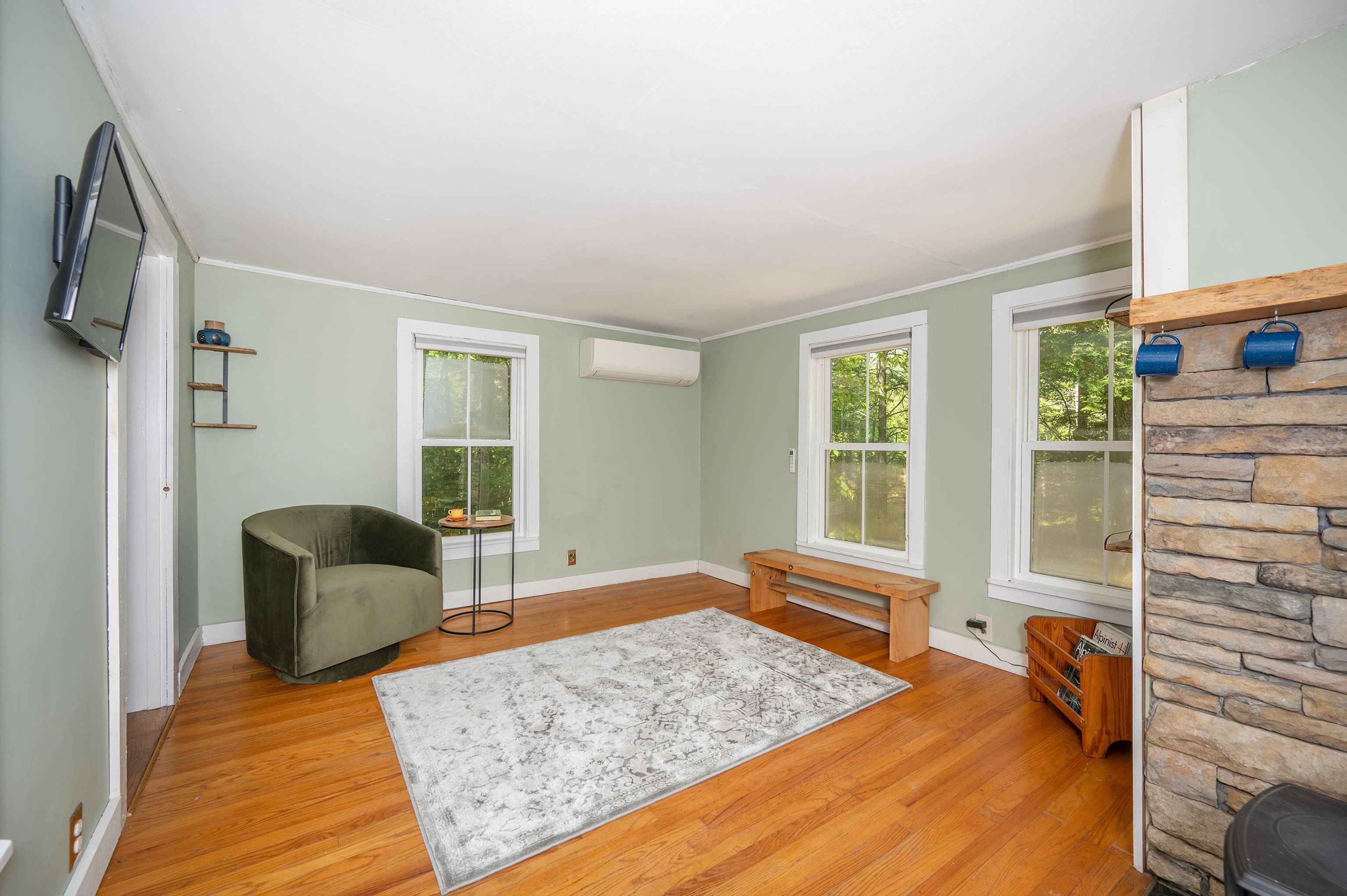 106 Hall Road