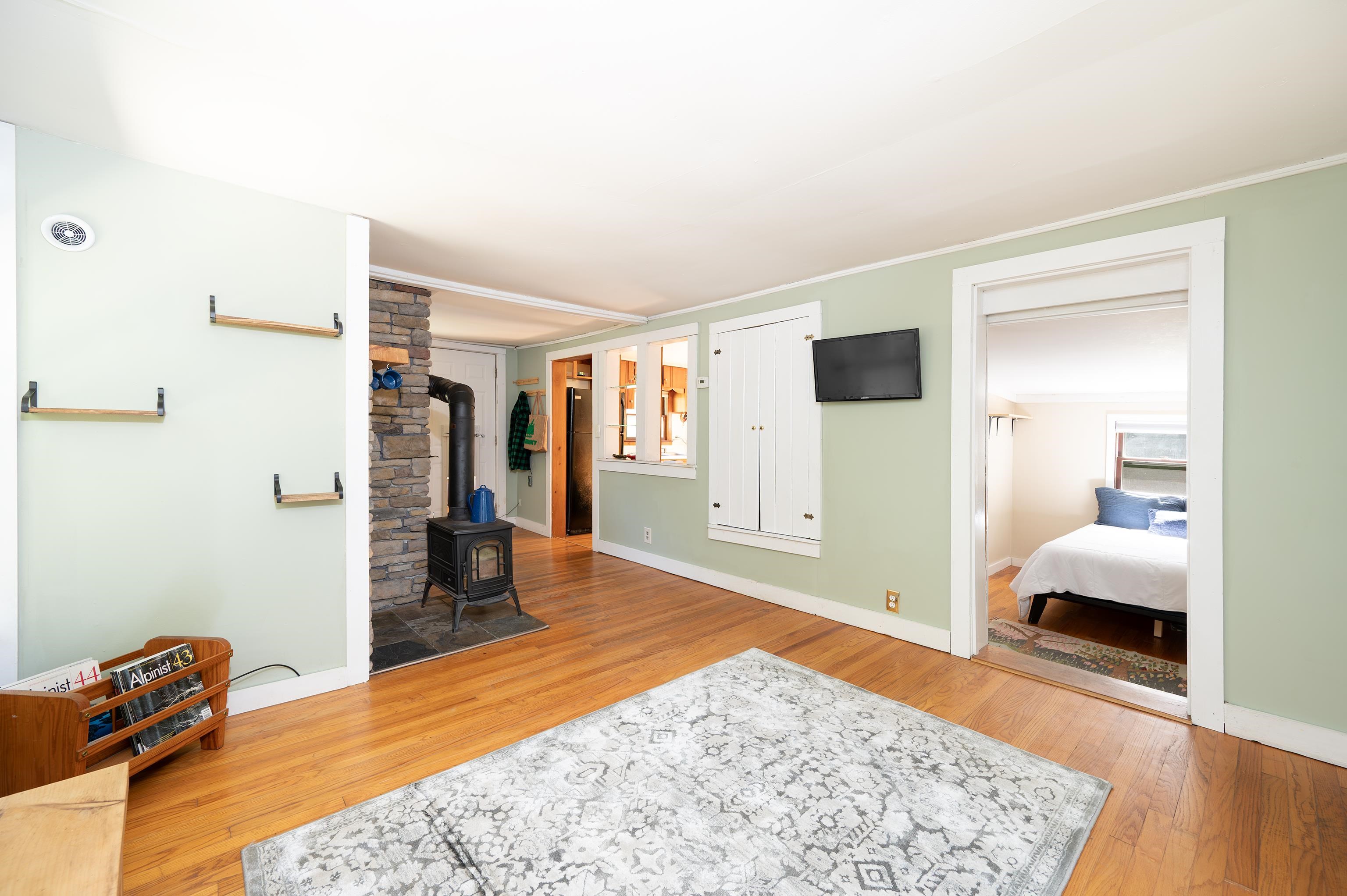 106 Hall Road