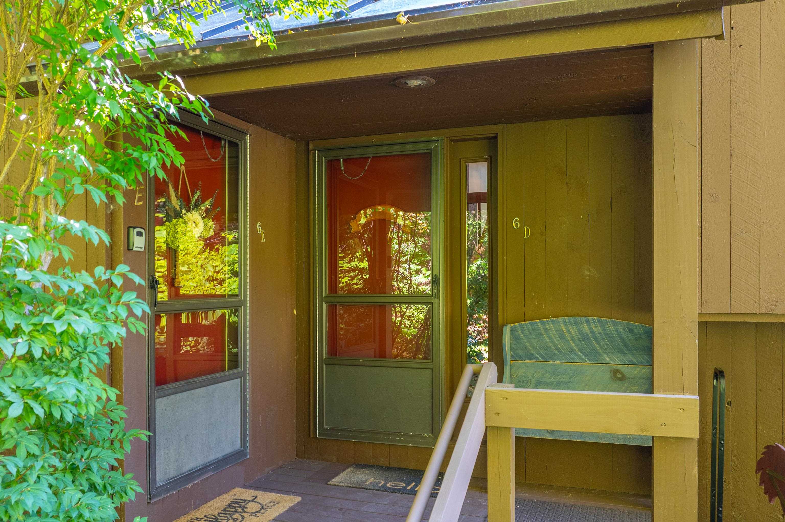 253 Old Quechee Road Unit: 6D