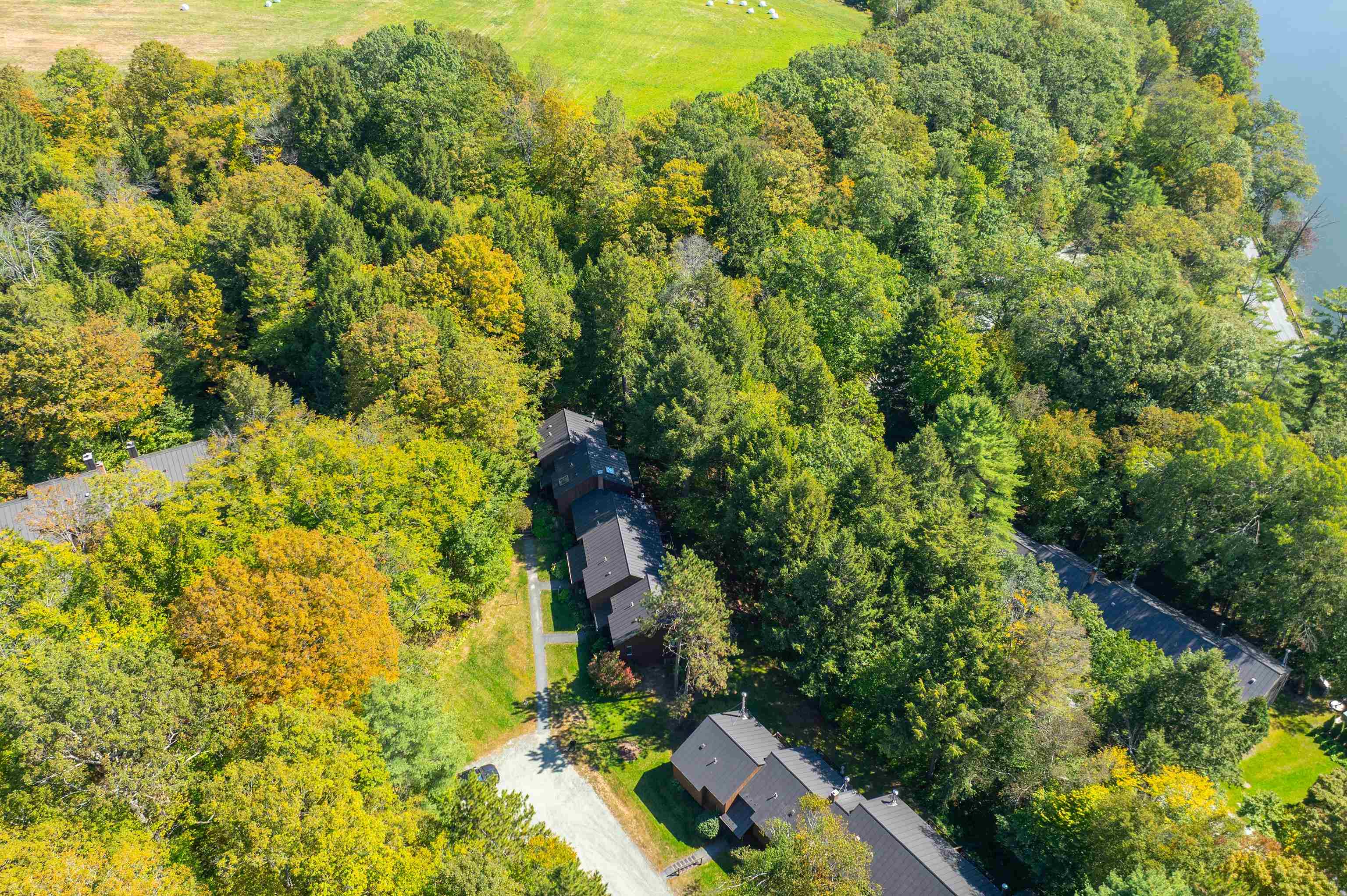 253 Old Quechee Road Unit: 6D