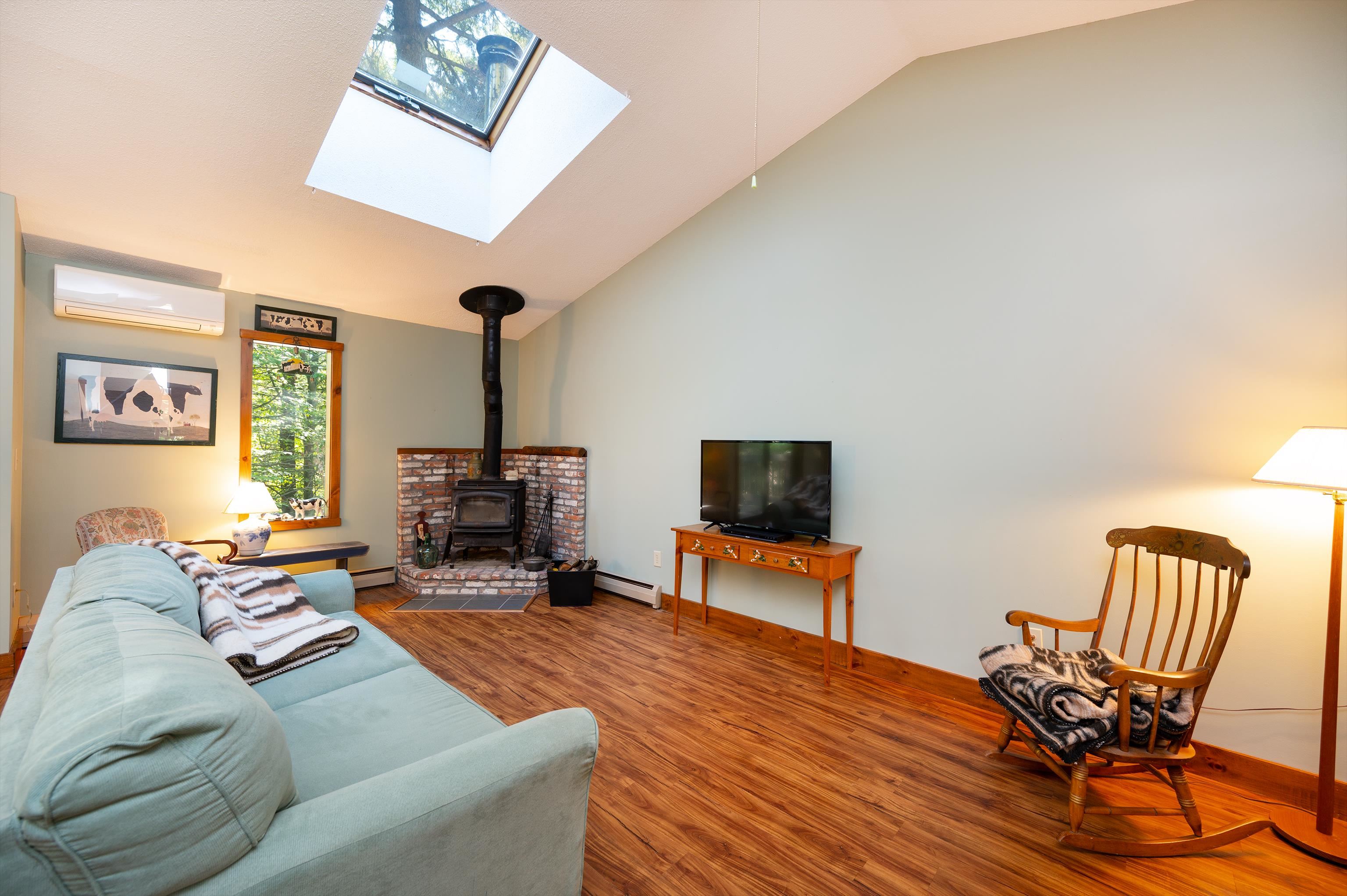 253 Old Quechee Road Unit: 6D