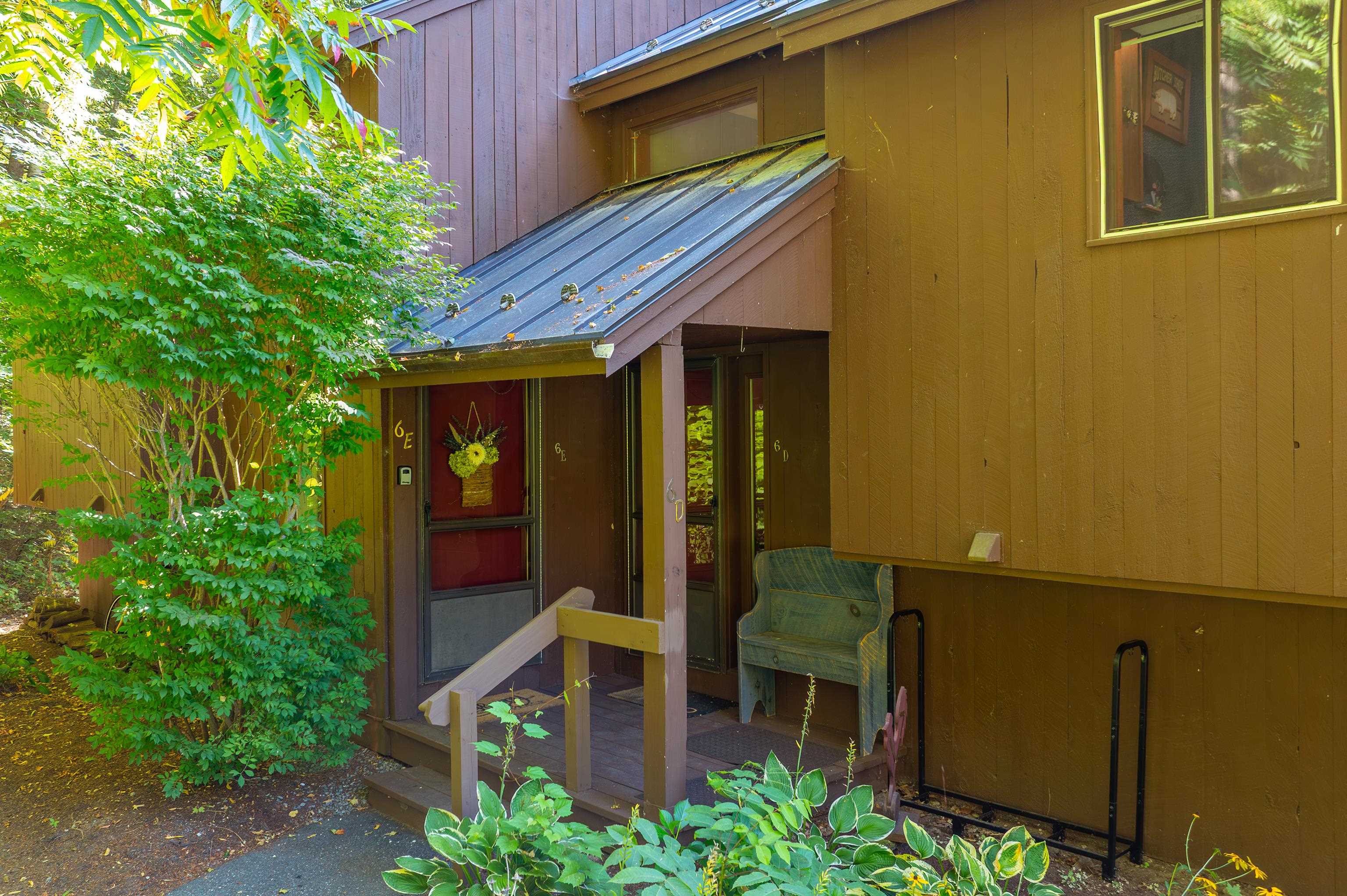 253 Old Quechee Road Unit: 6D