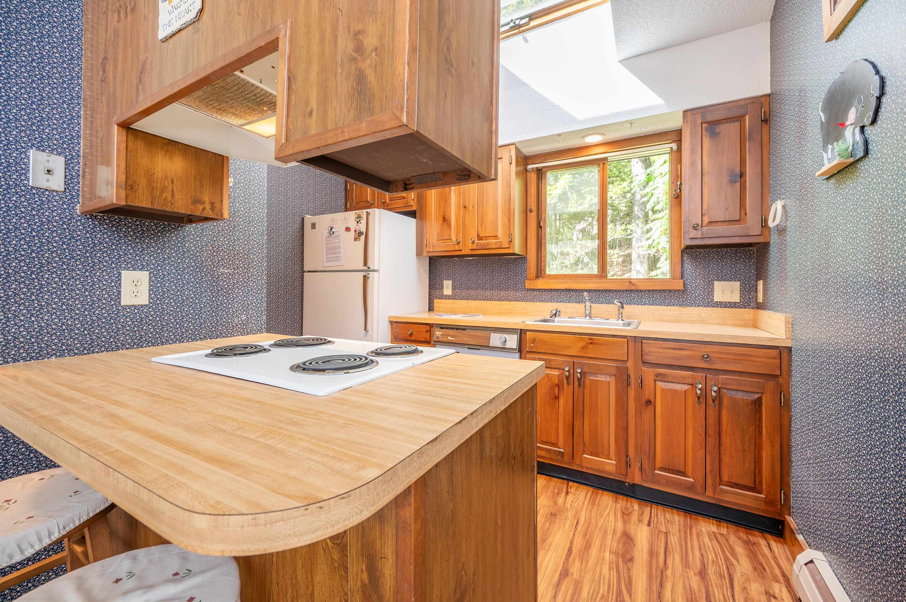 253 Old Quechee Road Unit: 6D