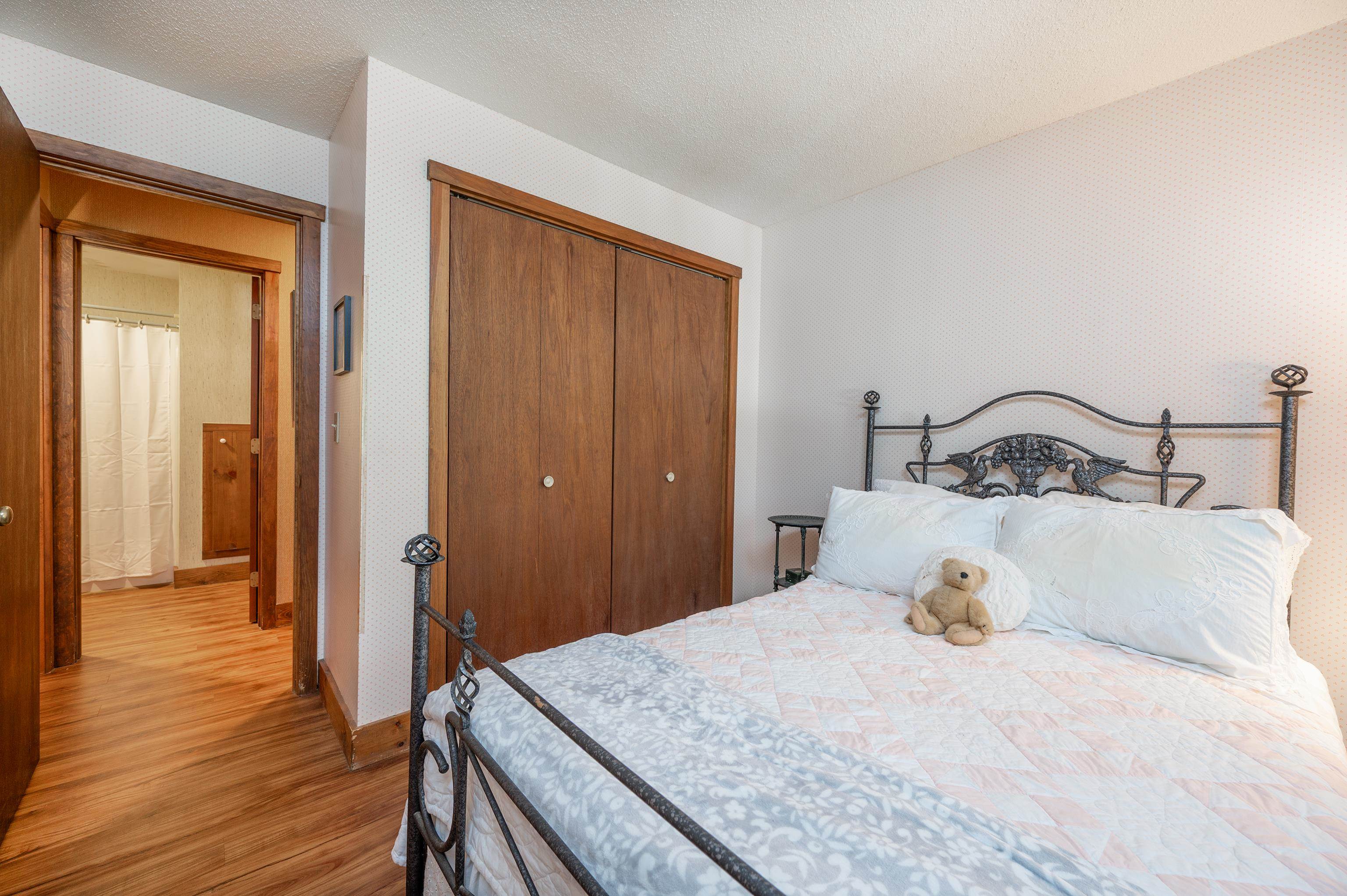 253 Old Quechee Road Unit: 6D
