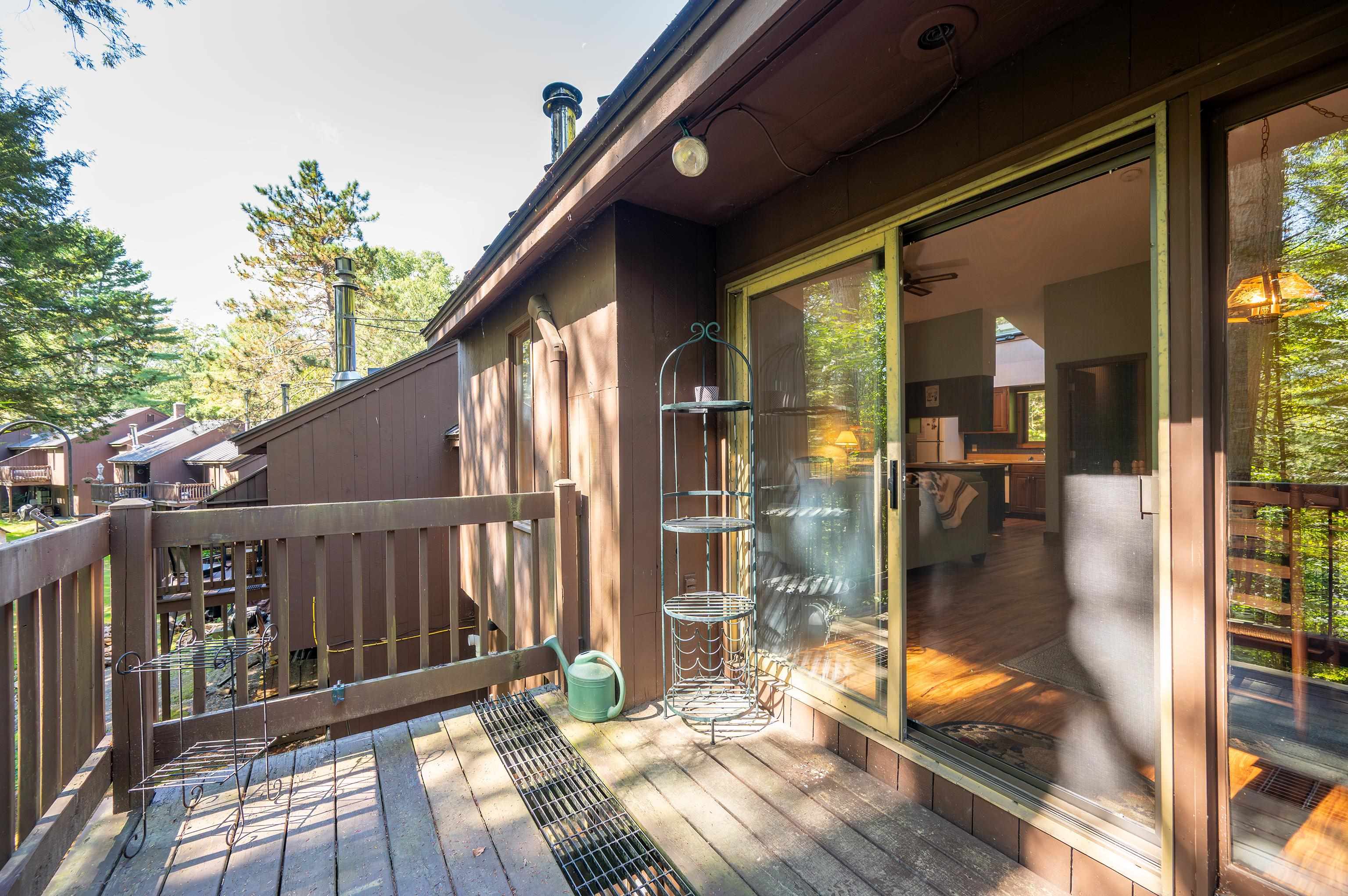 253 Old Quechee Road Unit: 6D