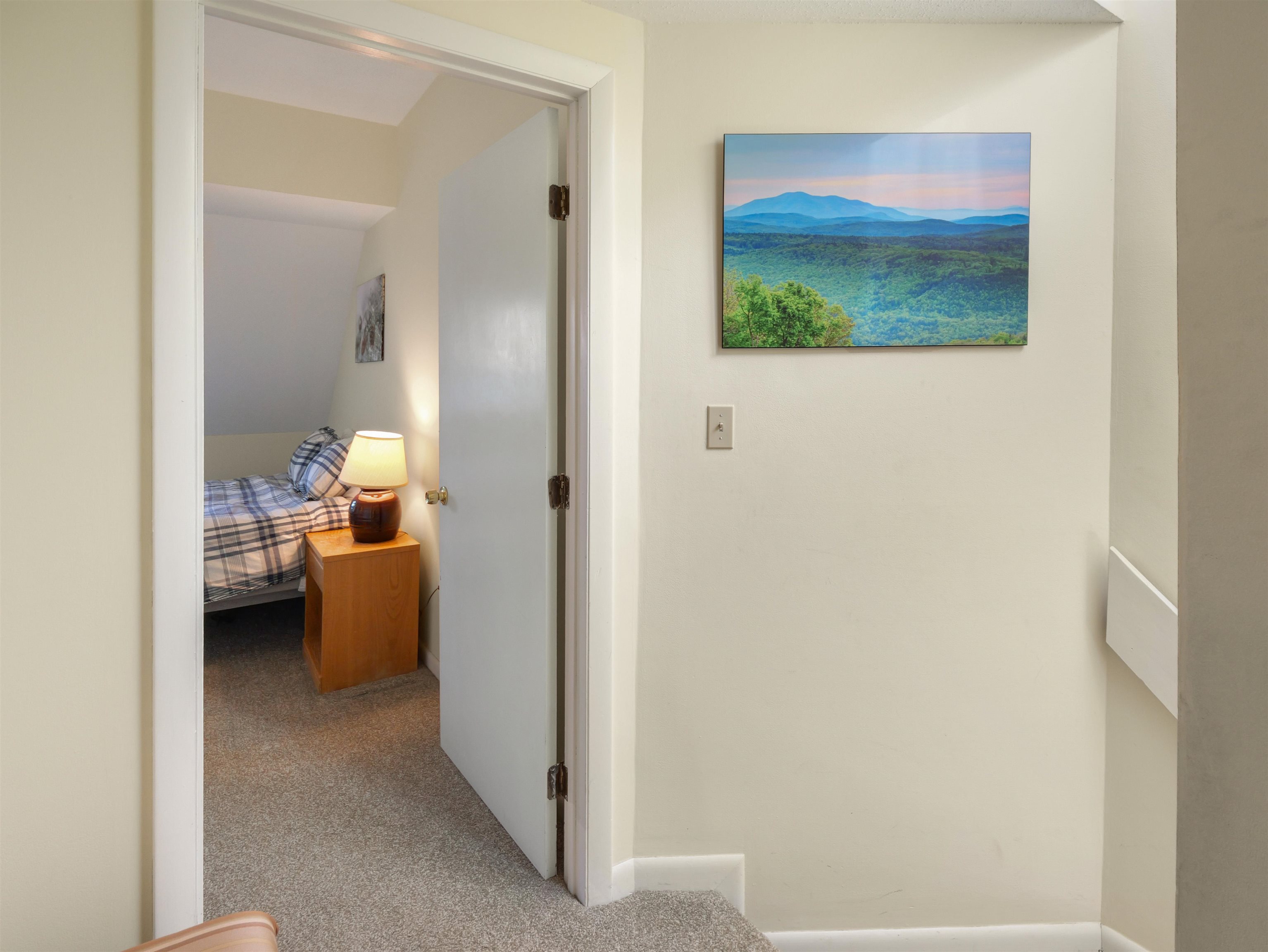 133 East Mountain Road Unit: 3F8