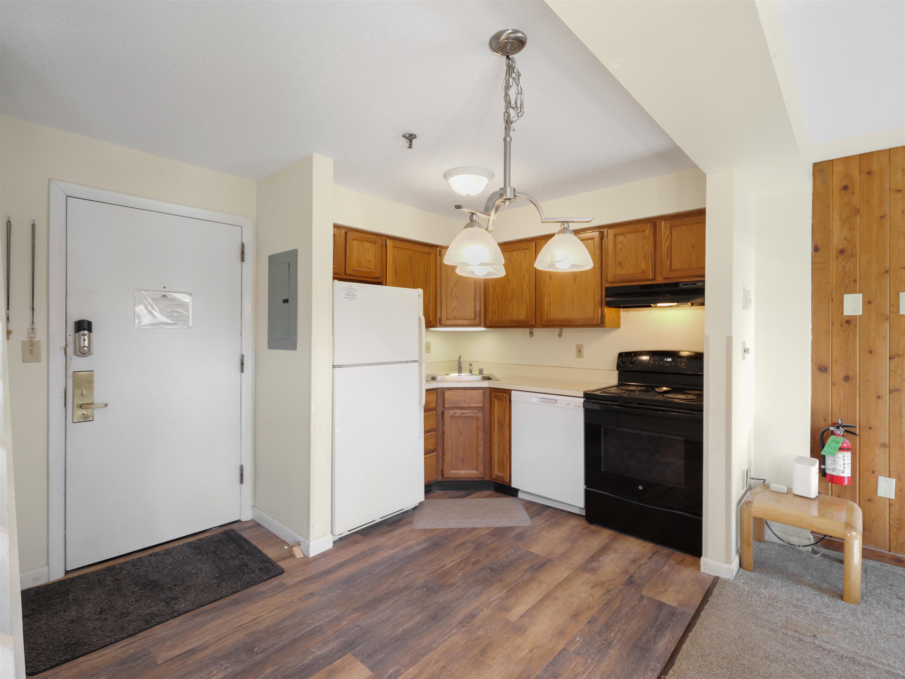 133 East Mountain Road Unit: 3F8