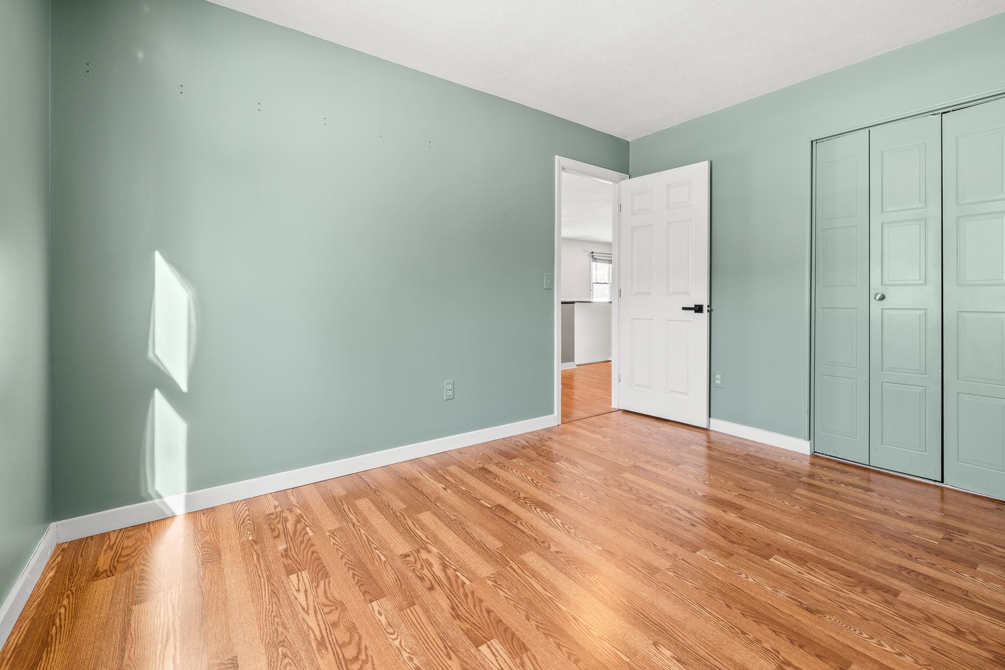 17 Alderwood Court