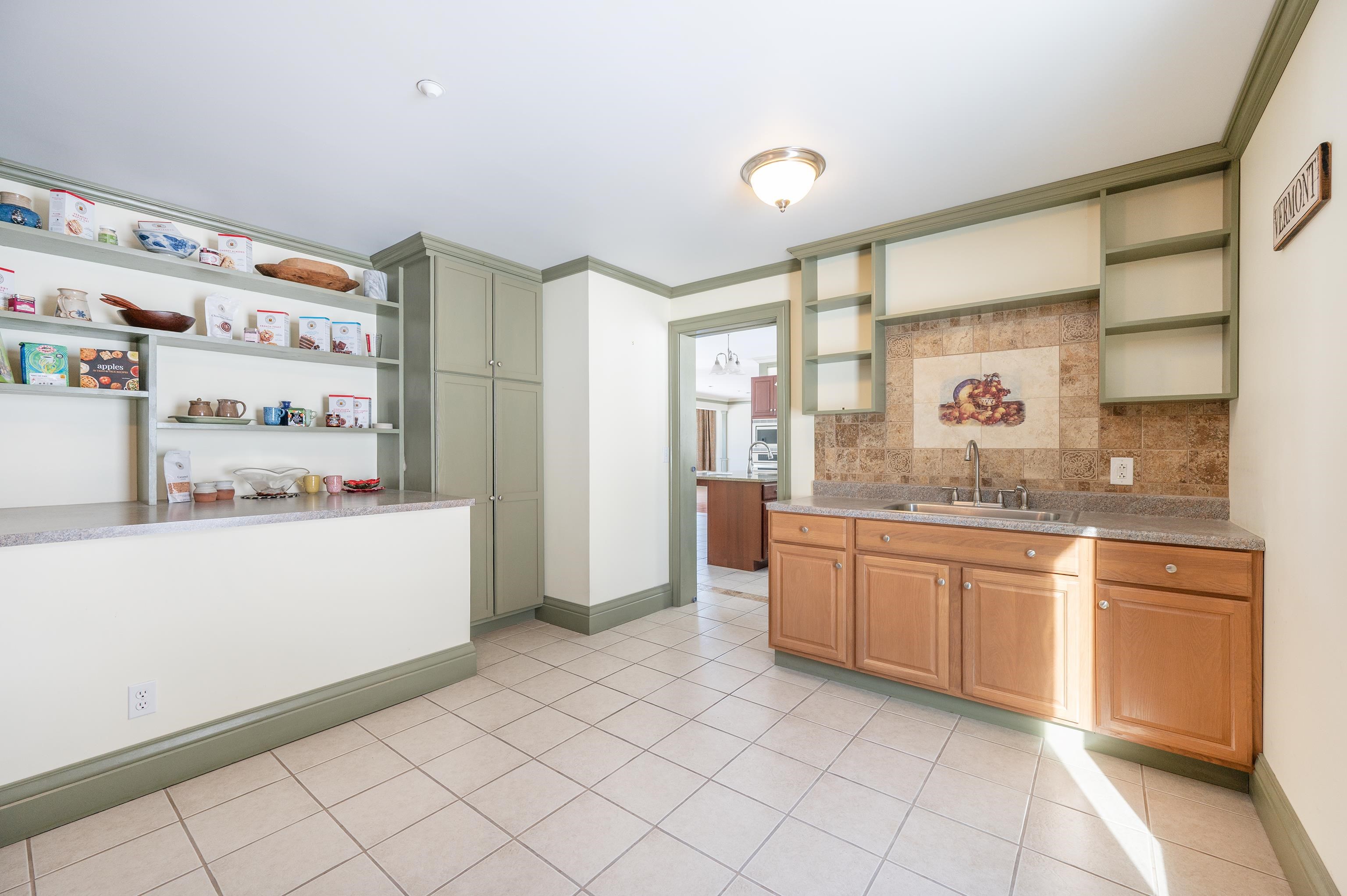 411 Wood Road