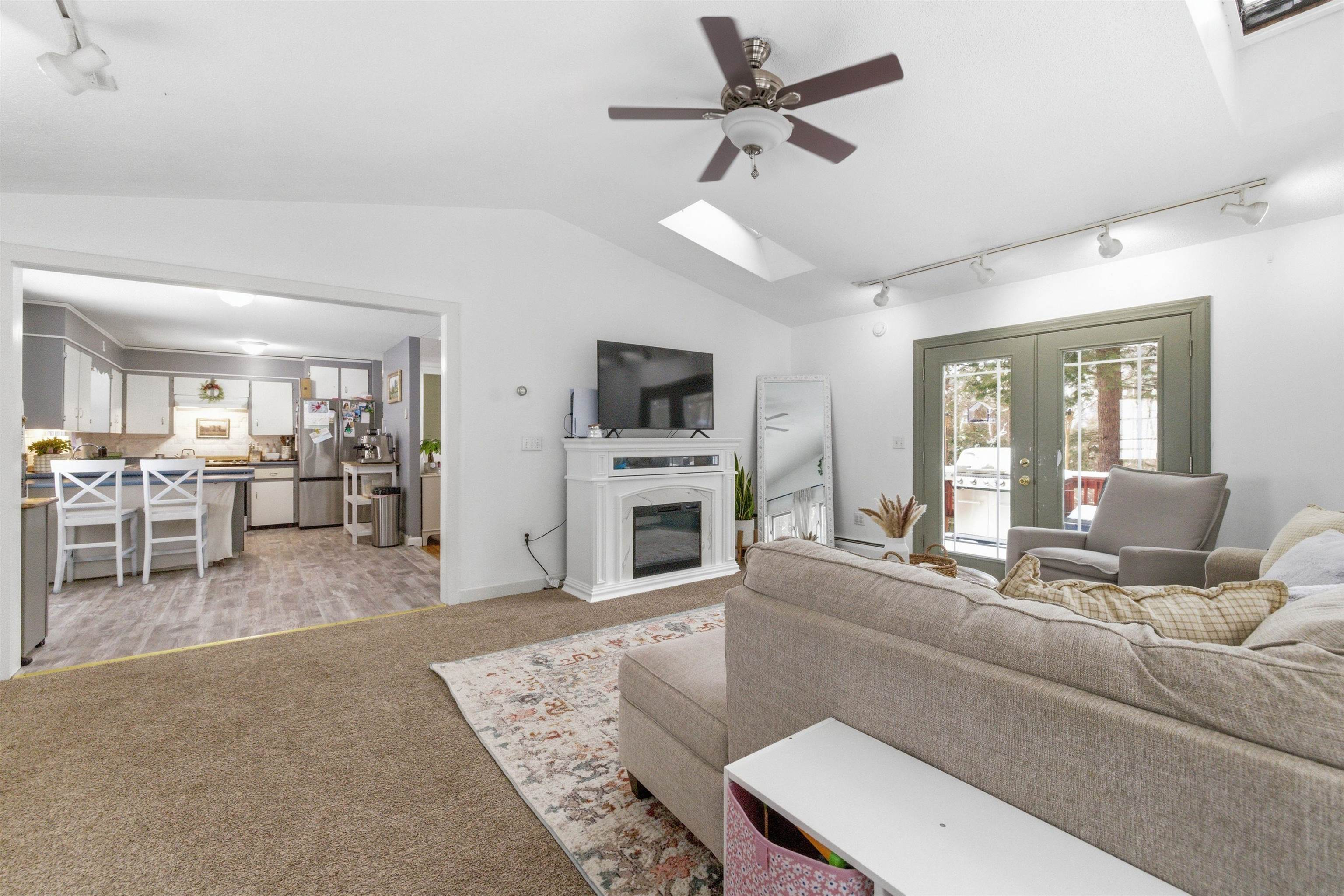 82 Scotts Drive