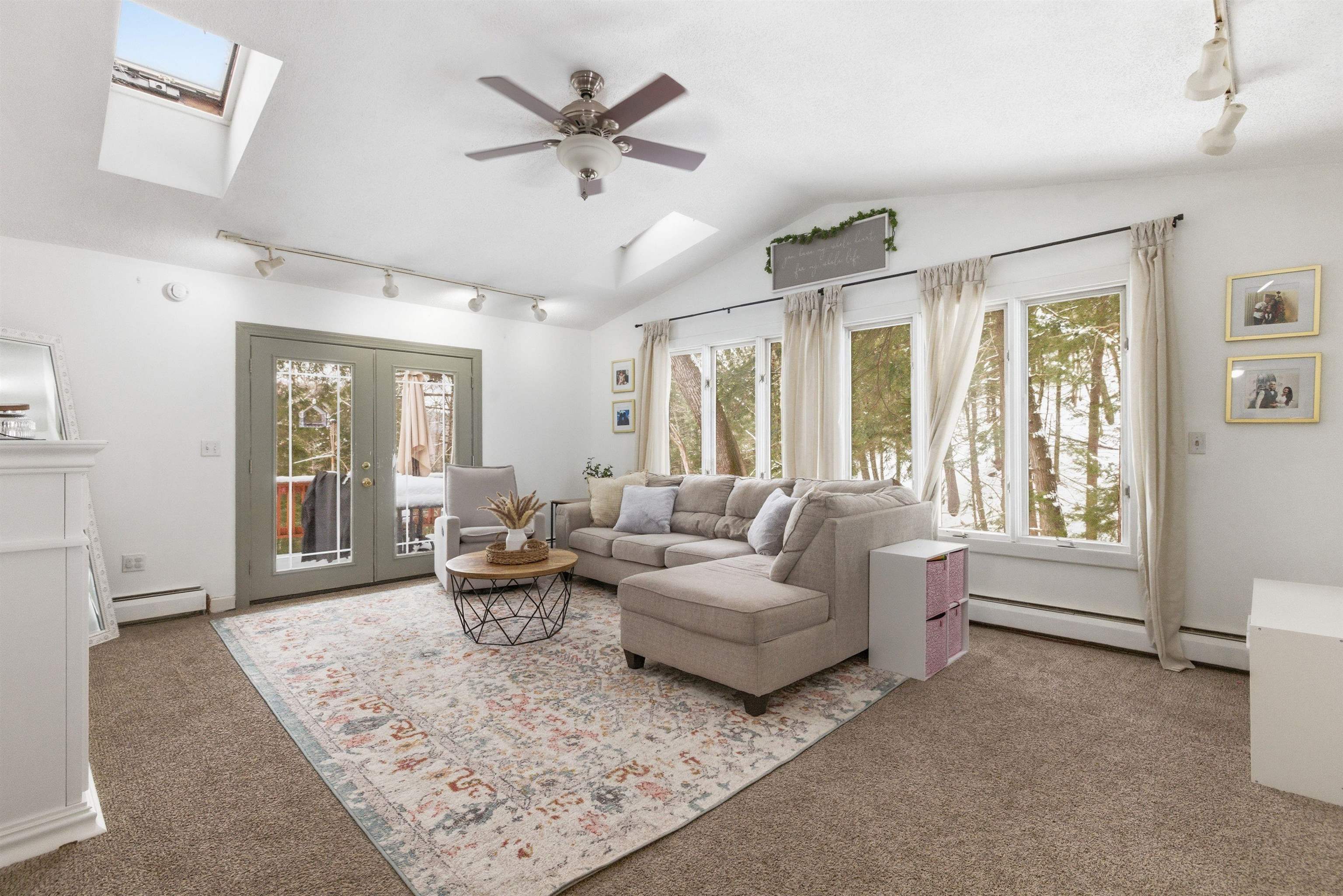 82 Scotts Drive