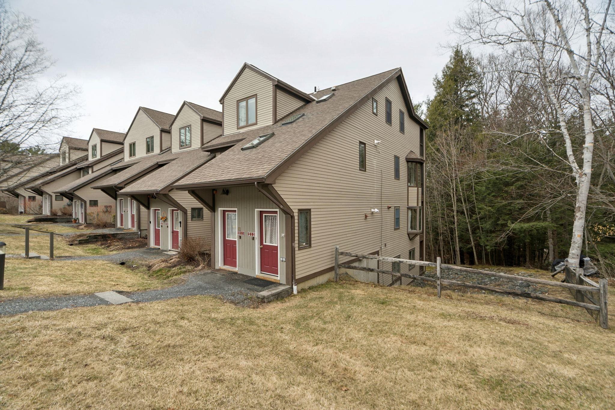127 Mountains Edge Road Unit: 211