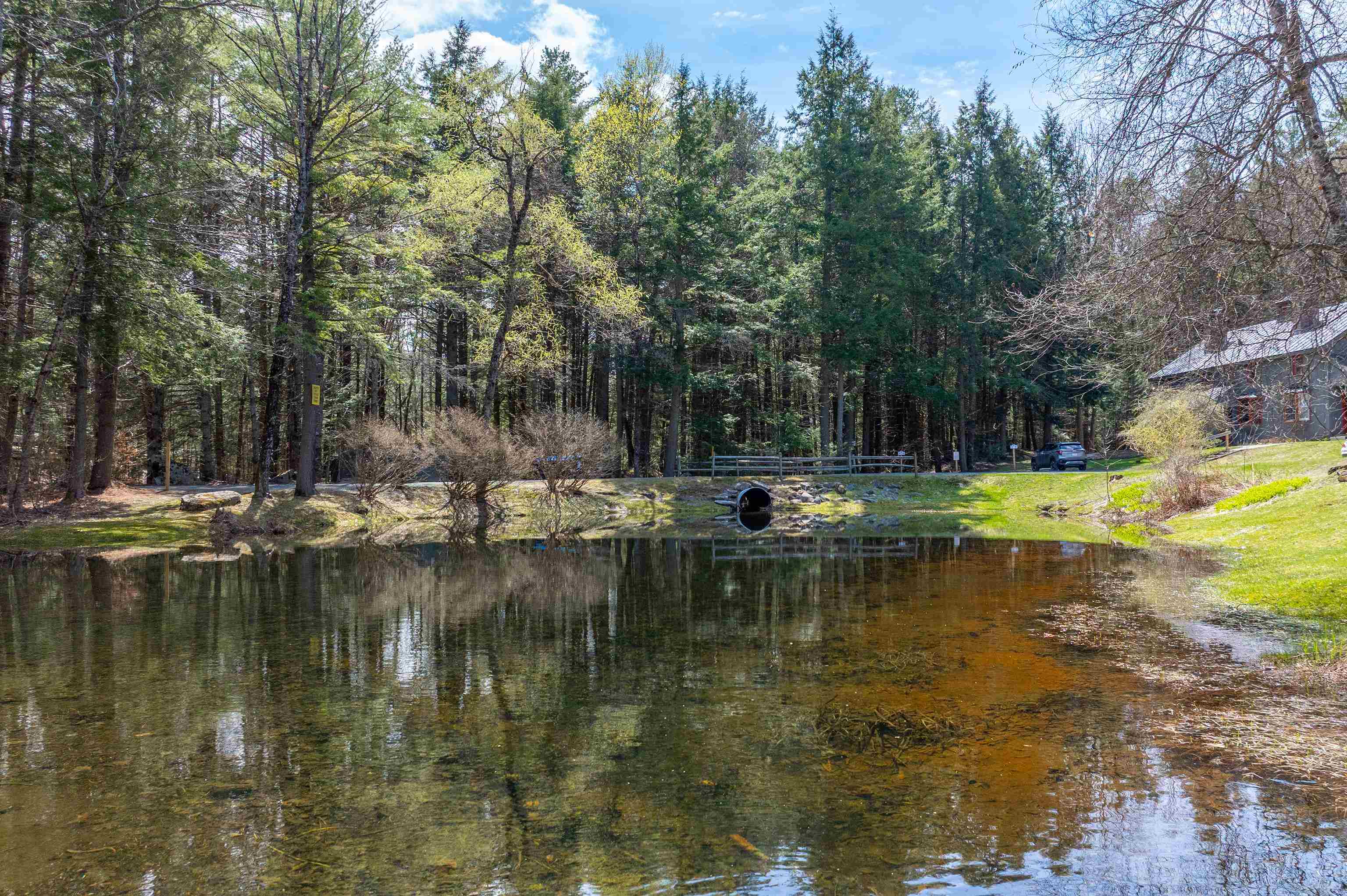 574 Willard Road Unit: 3F