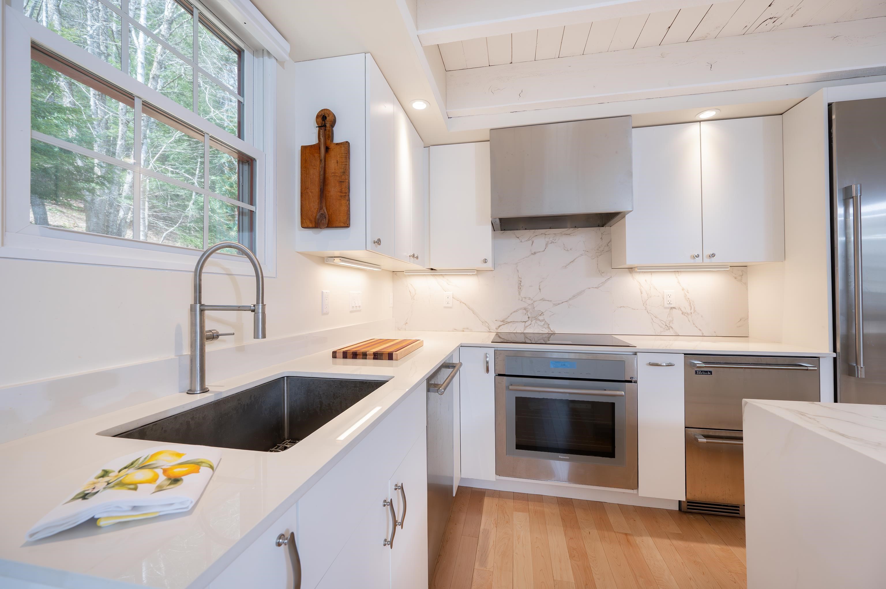 574 Willard Road Unit: 3F