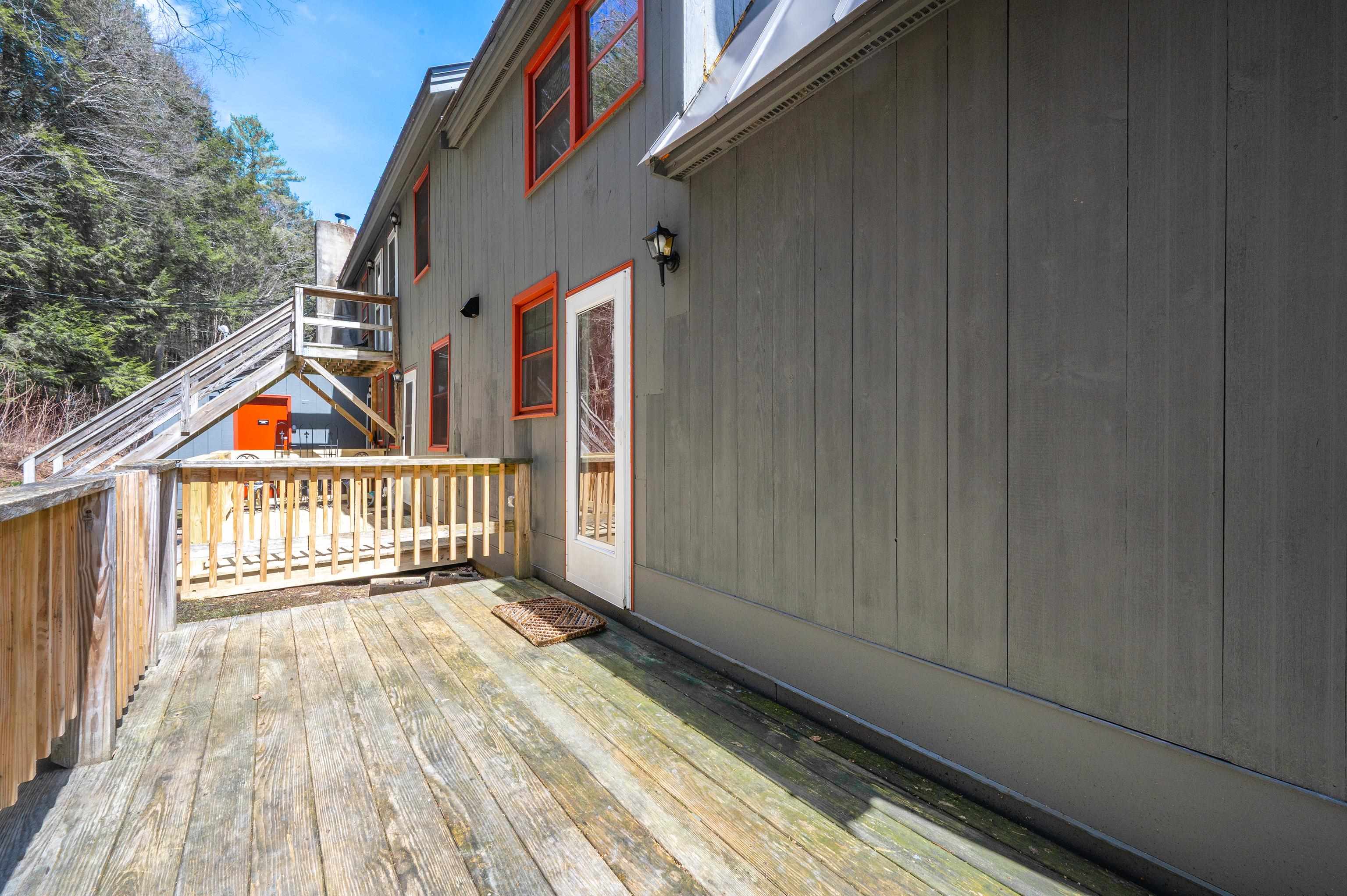 574 Willard Road Unit: 3F