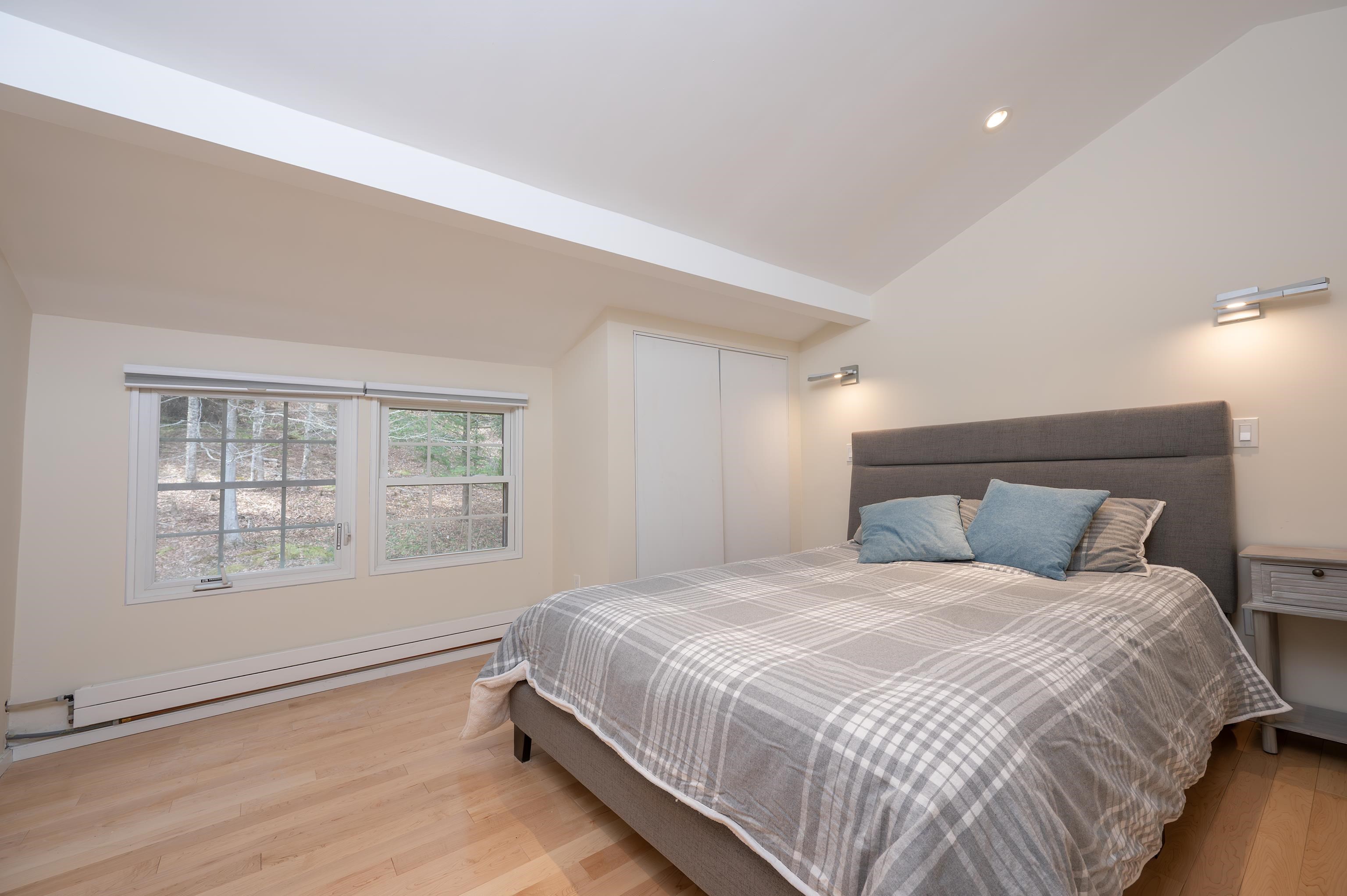 574 Willard Road Unit: 3F