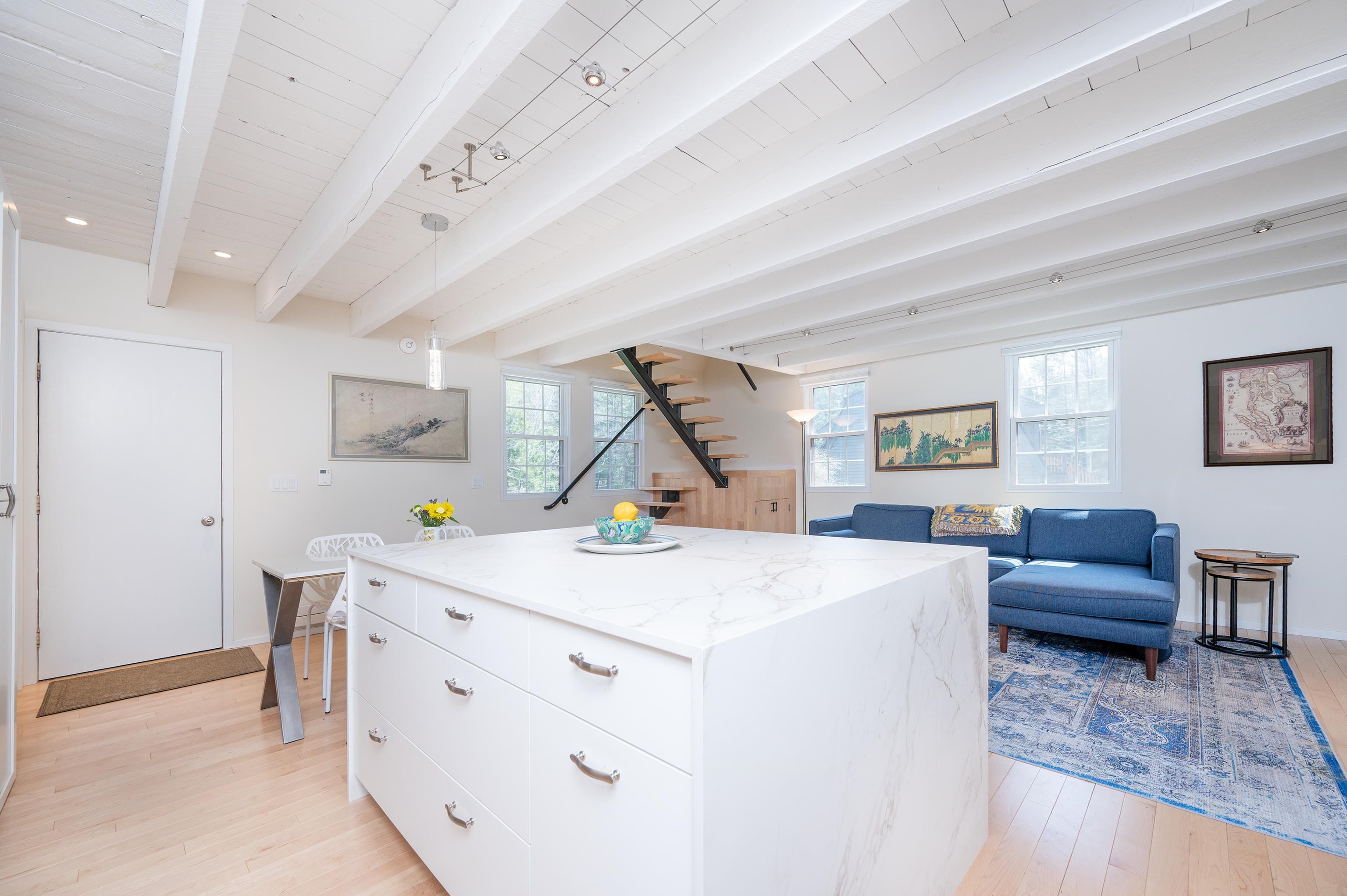 574 Willard Road Unit: 3F