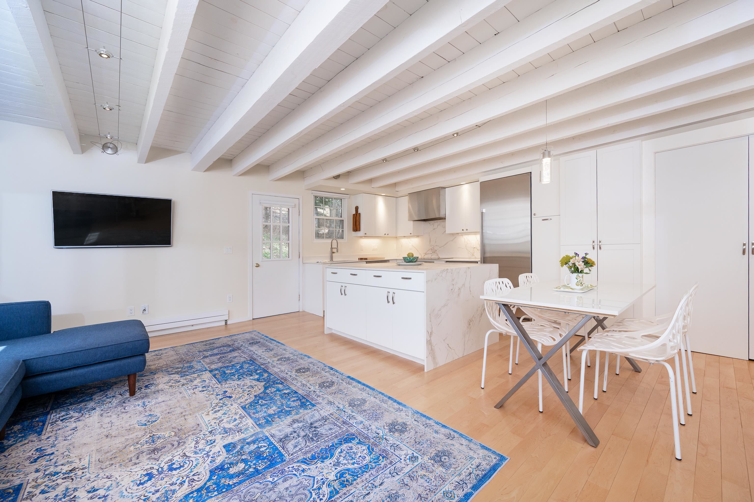 574 Willard Road Unit: 3F