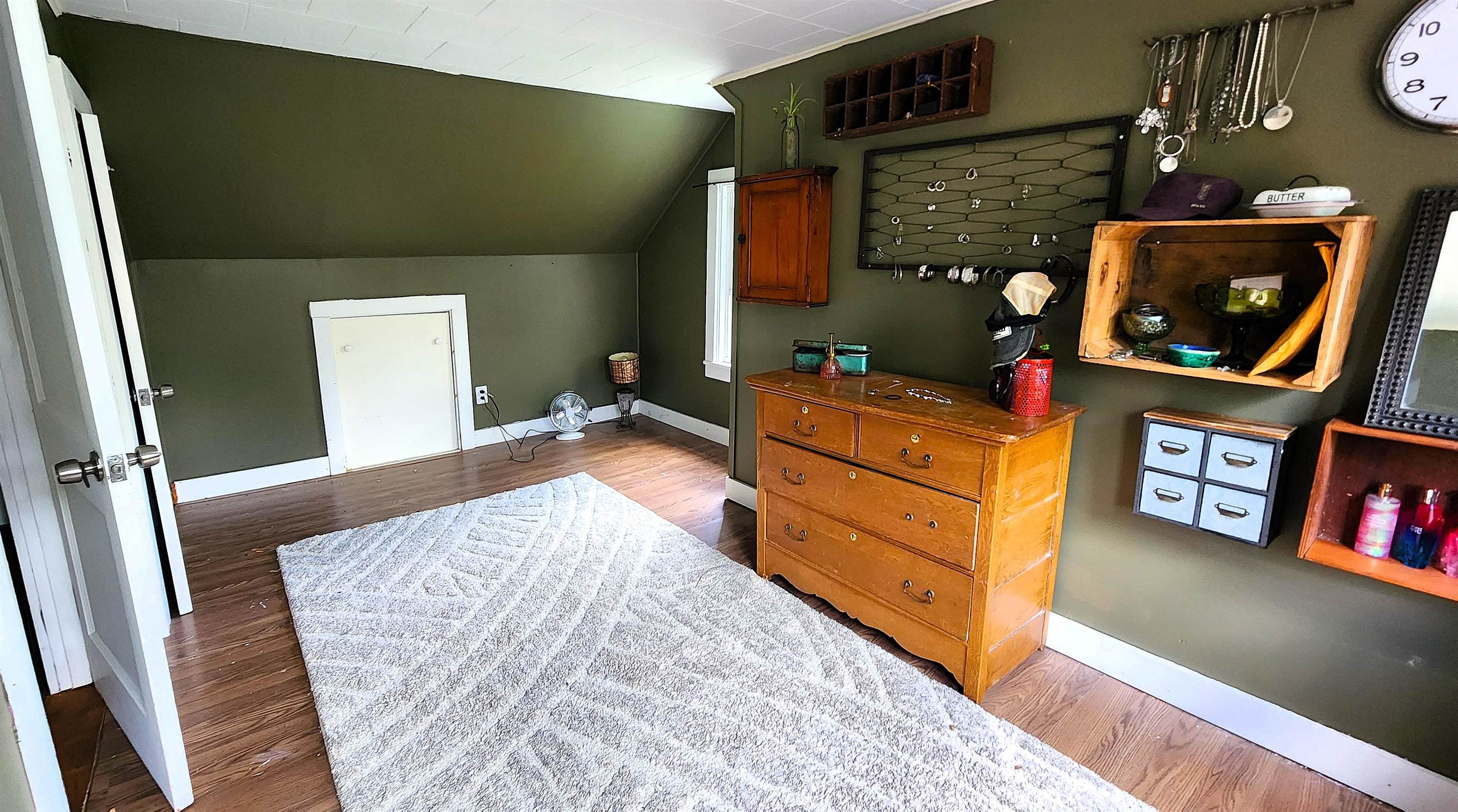 202 Mountain View