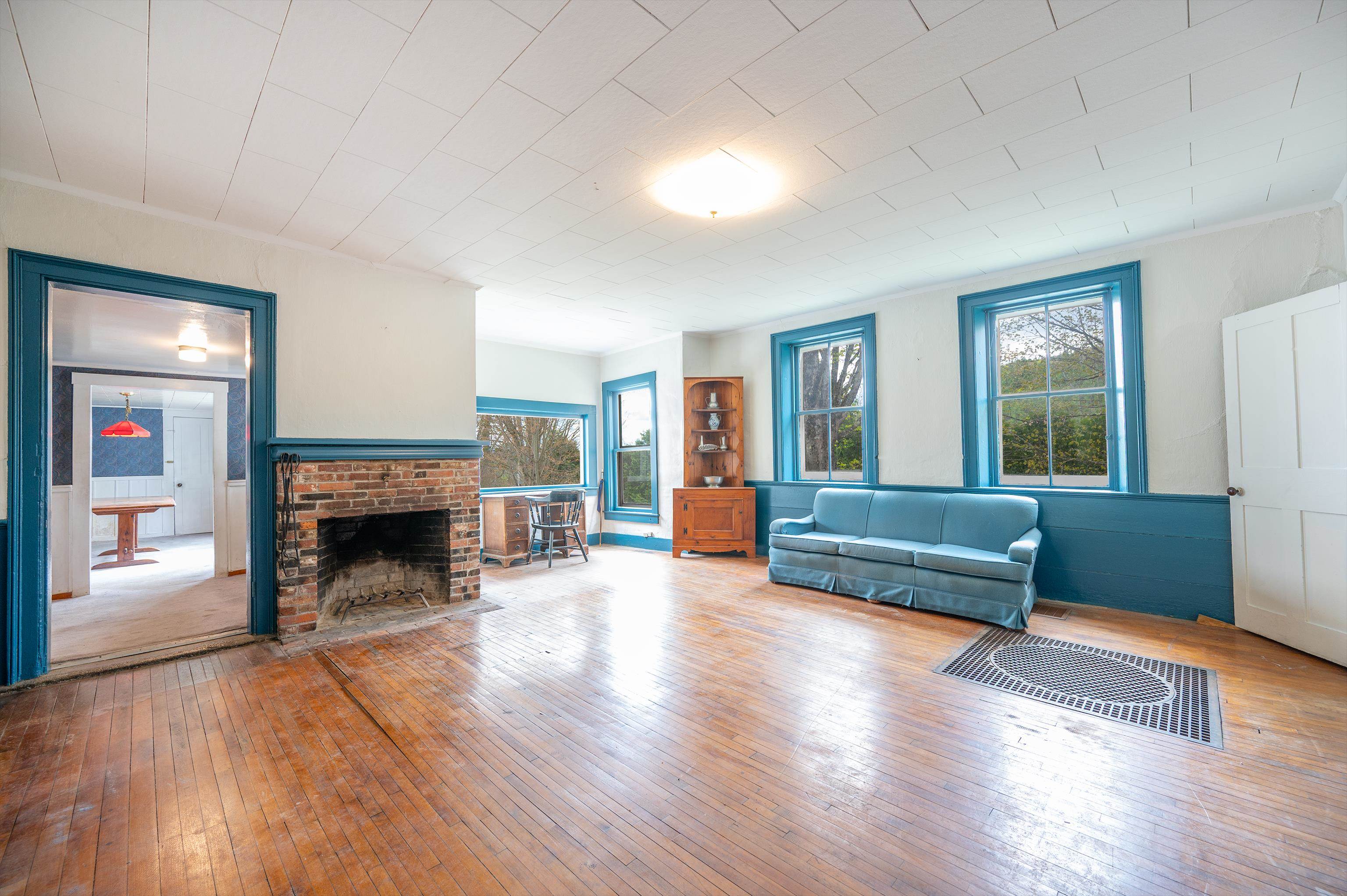 187 Bragg Hill Road