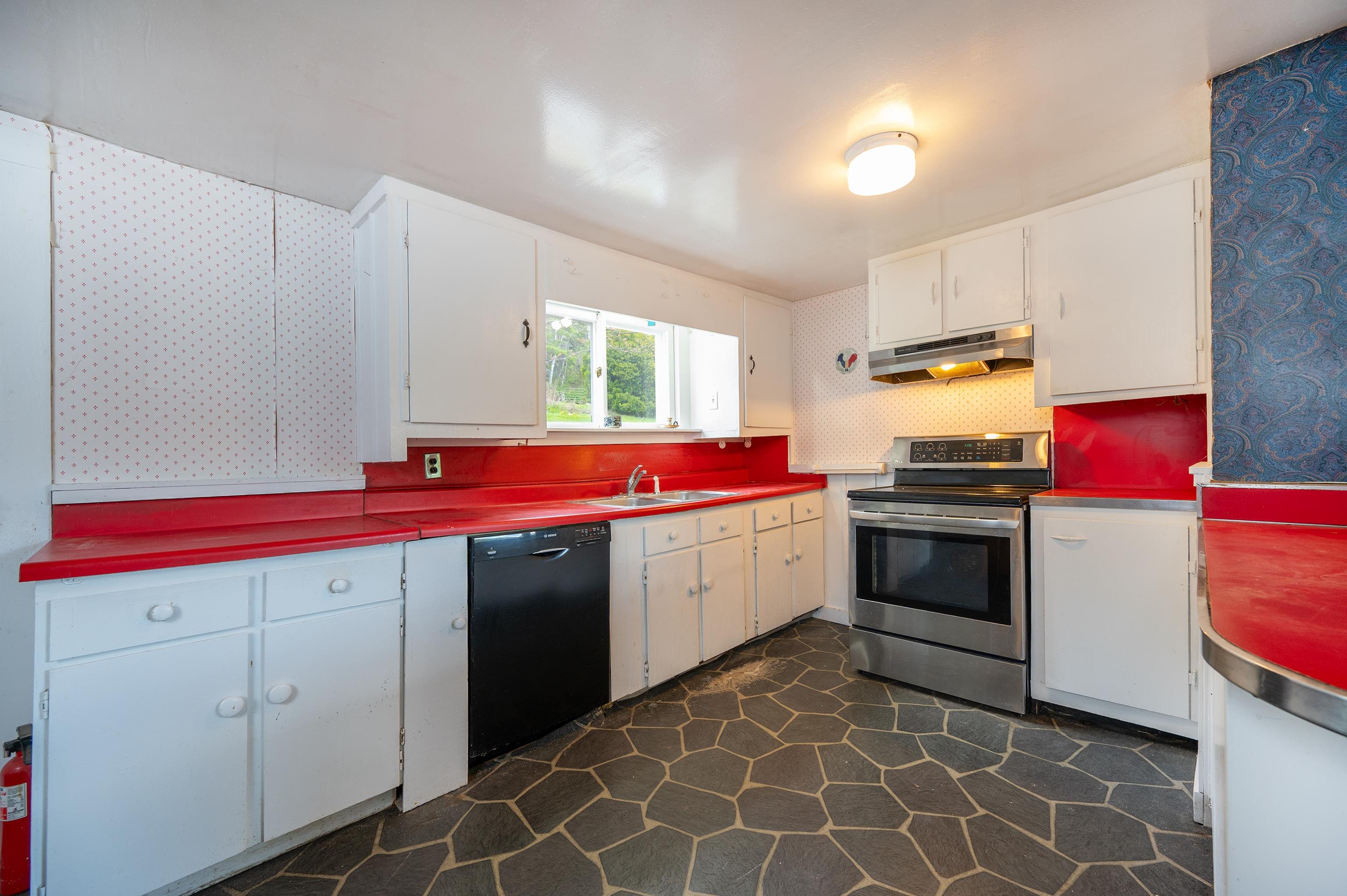 187 Bragg Hill Road
