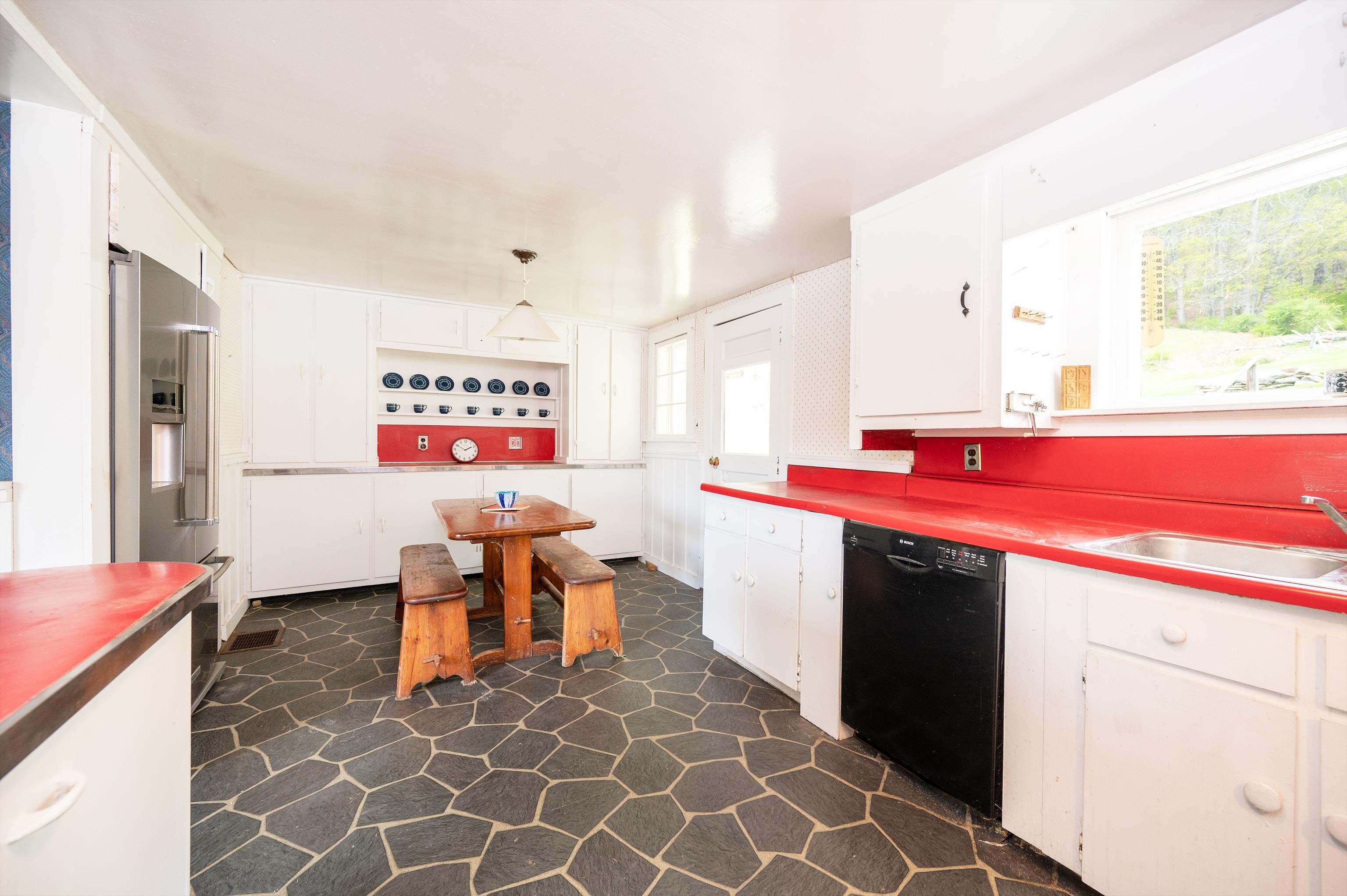 187 Bragg Hill Road