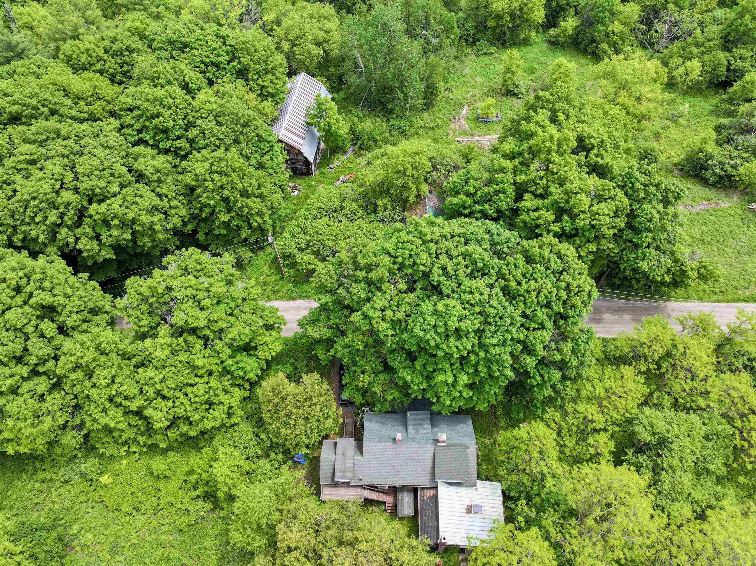 1519 Delong Road
