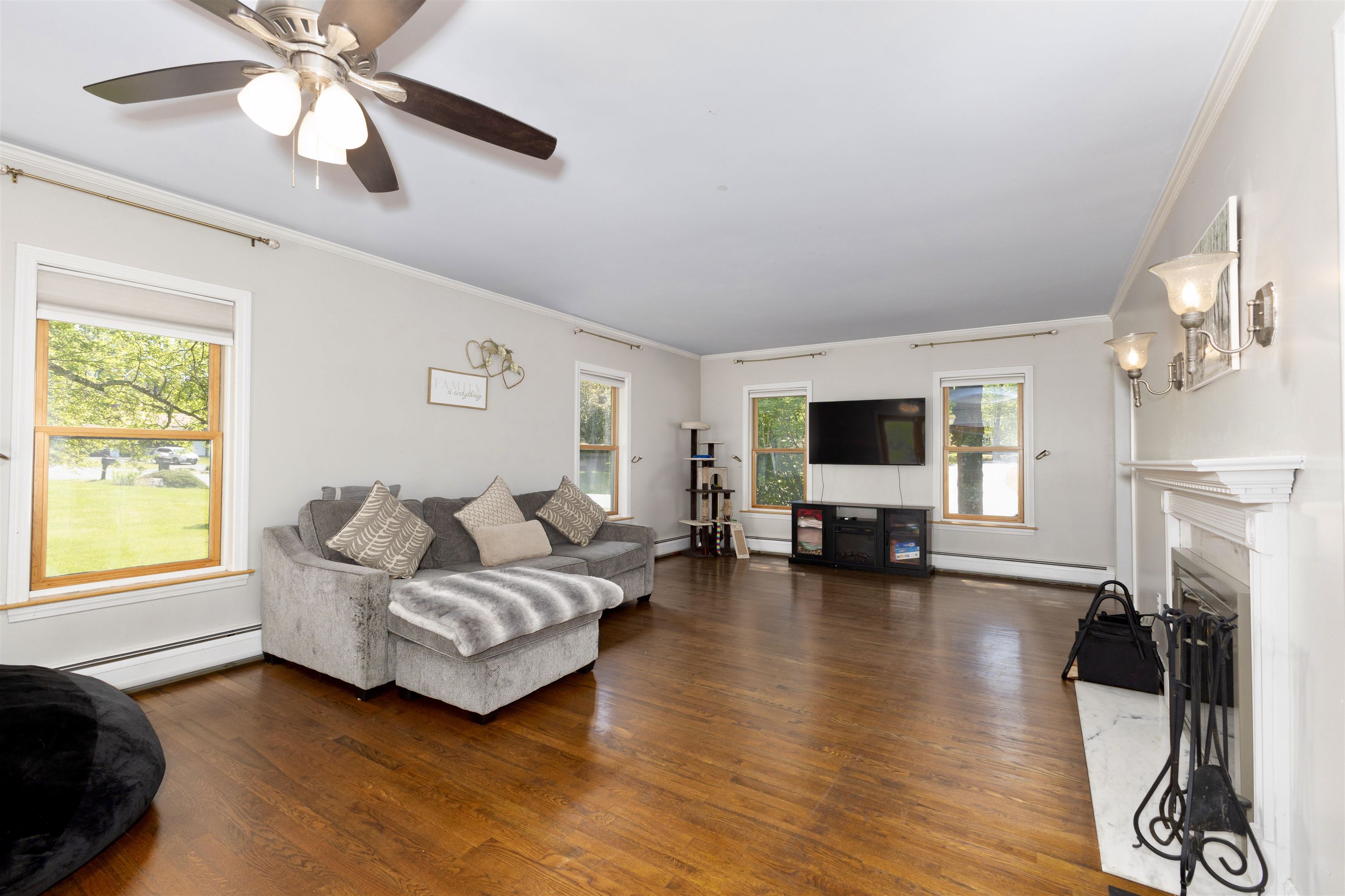 52 Ledgewood Road