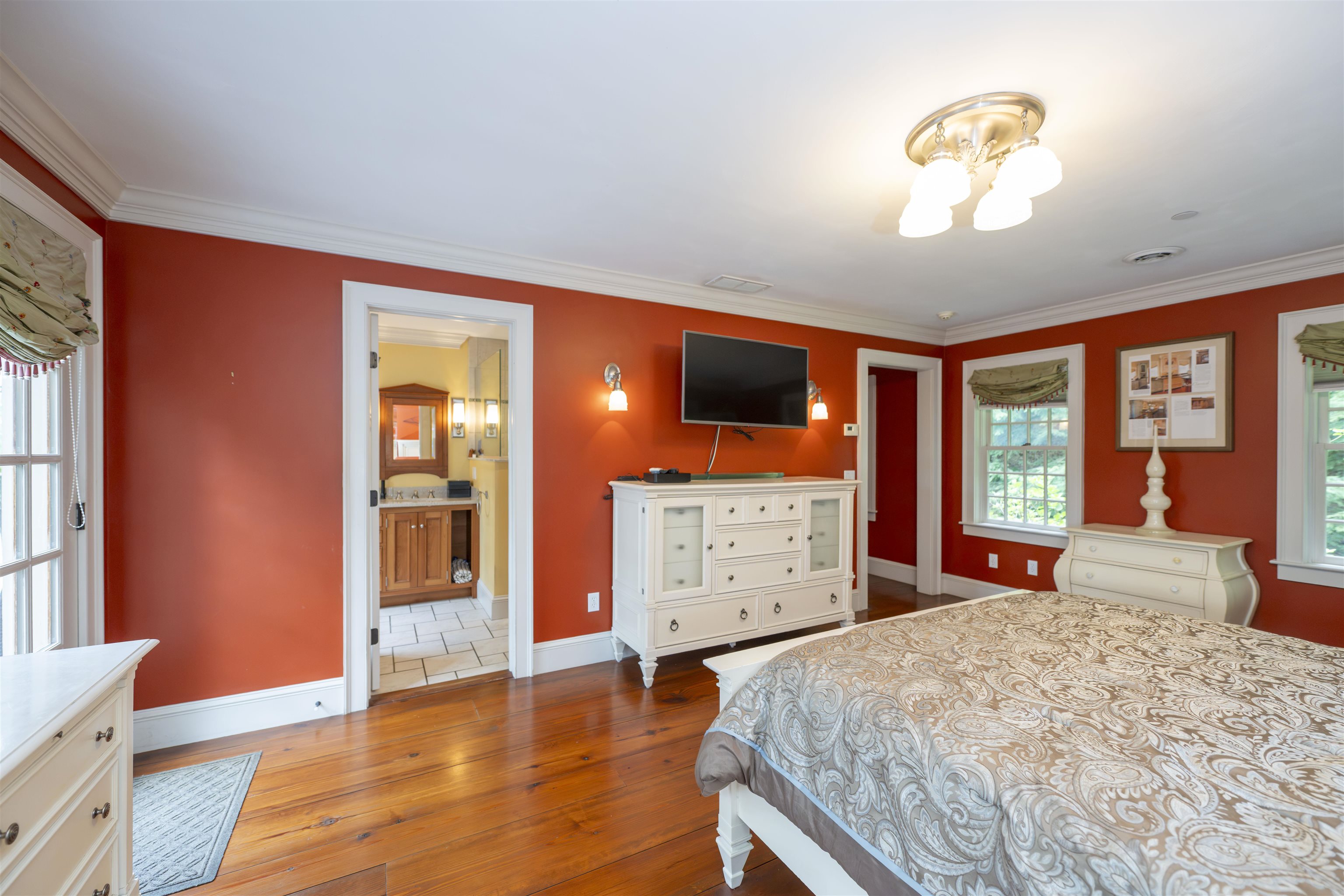 145 Stephen Day Lane