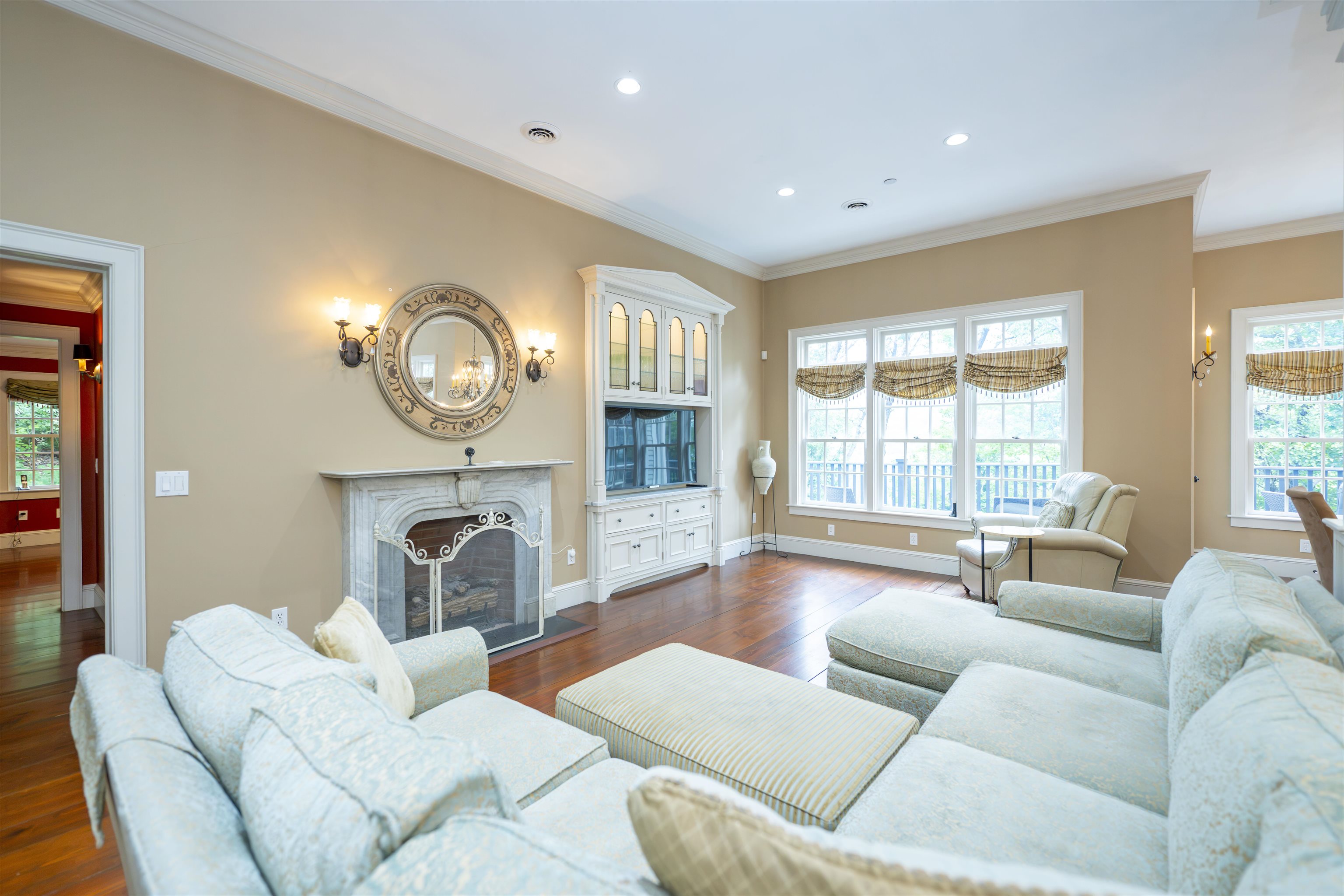 145 Stephen Day Lane