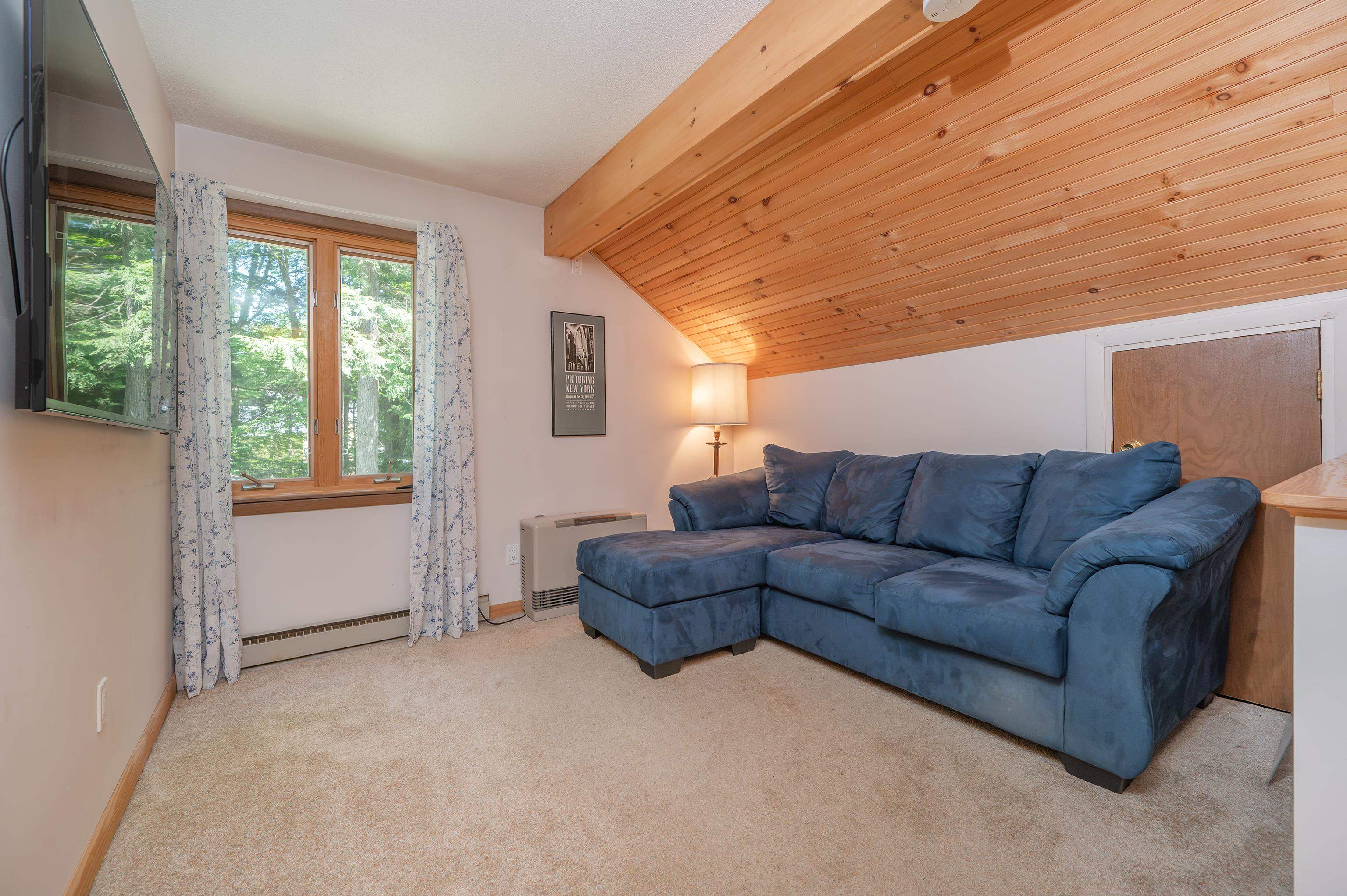 32 Highwood Way