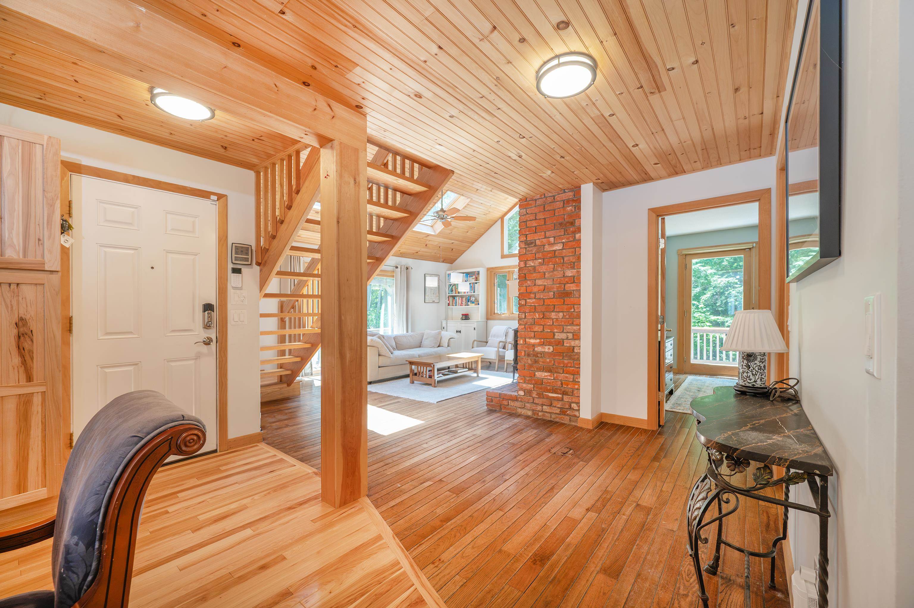 32 Highwood Way