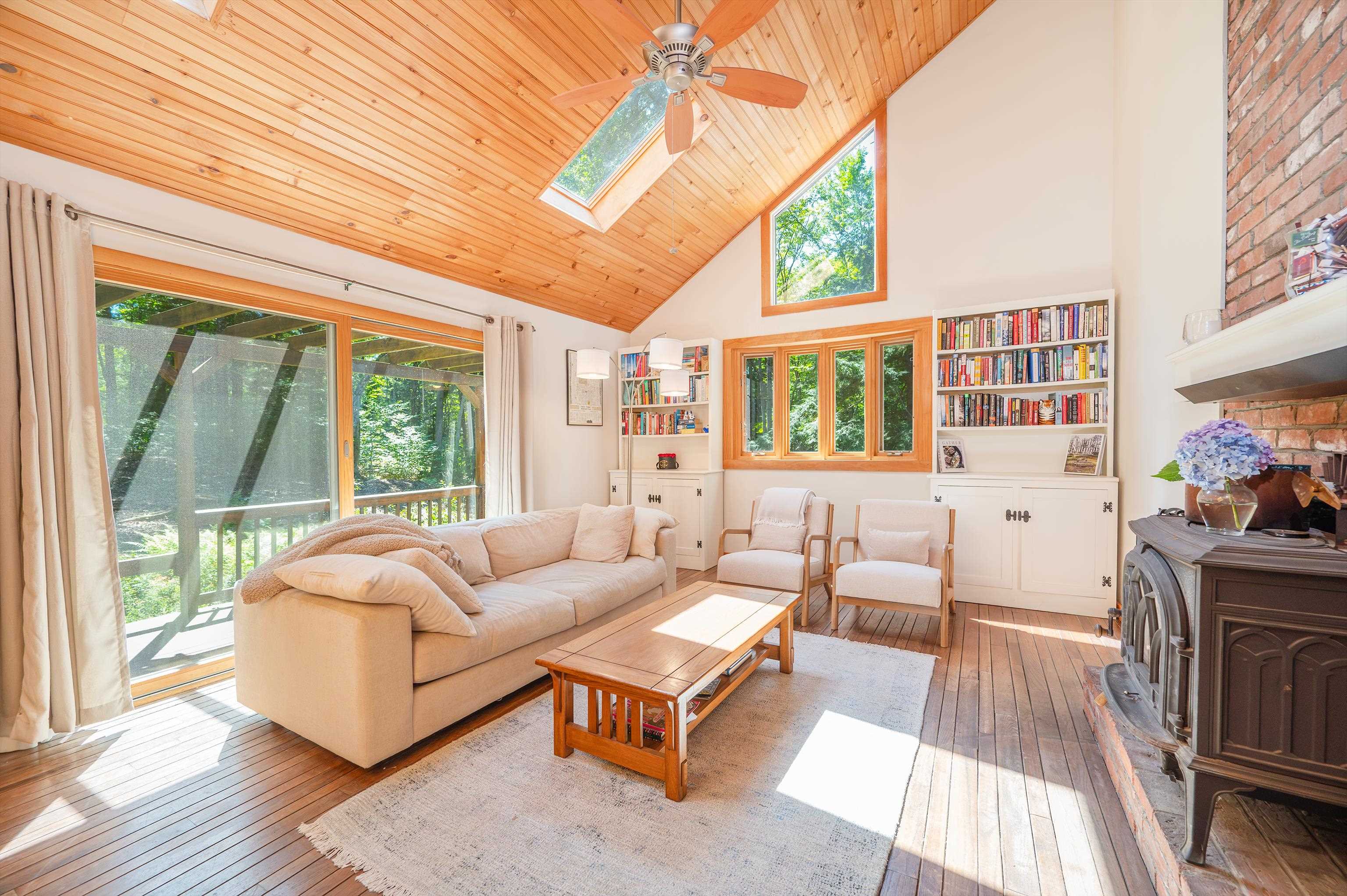 32 Highwood Way