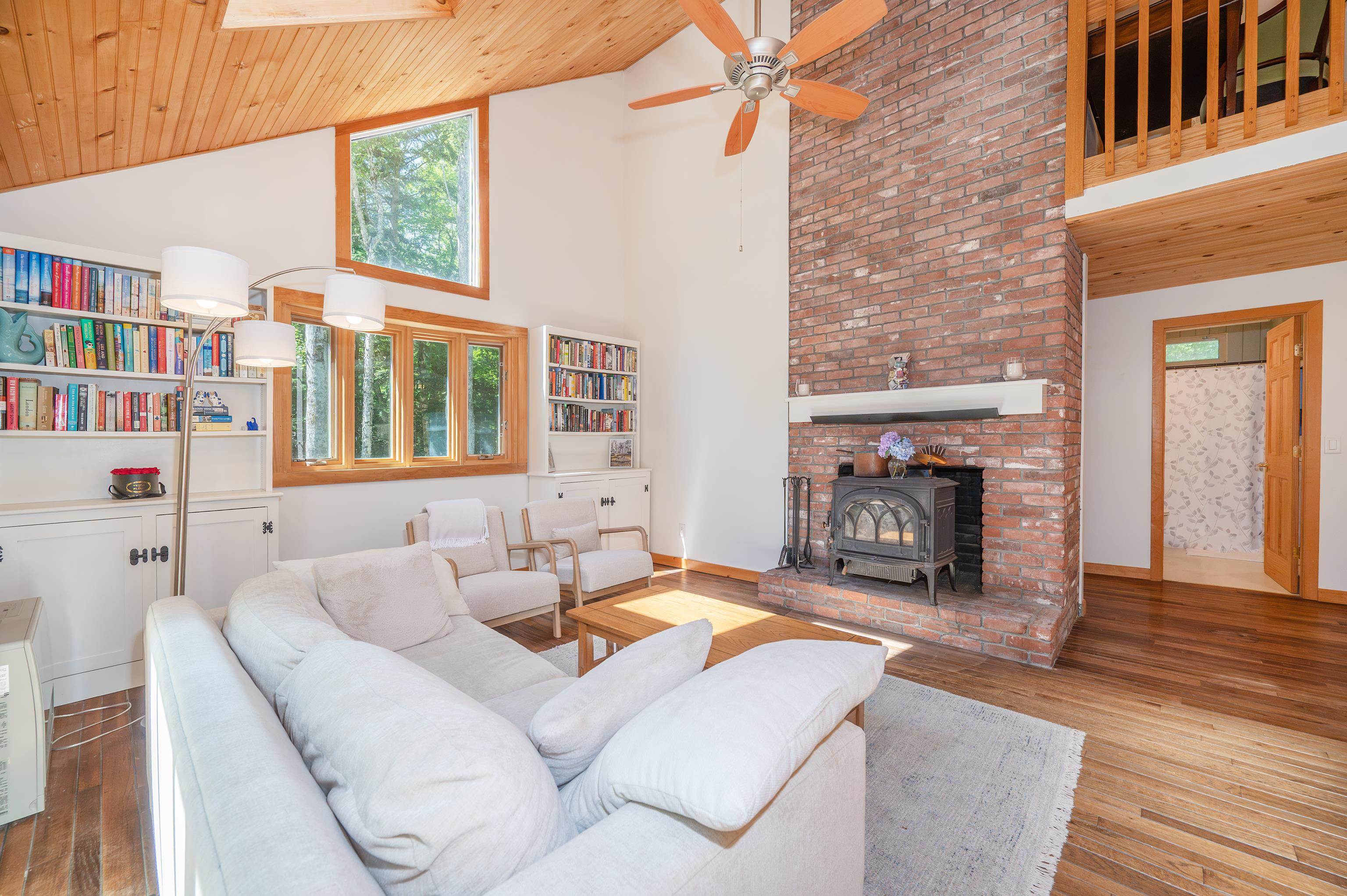 32 Highwood Way