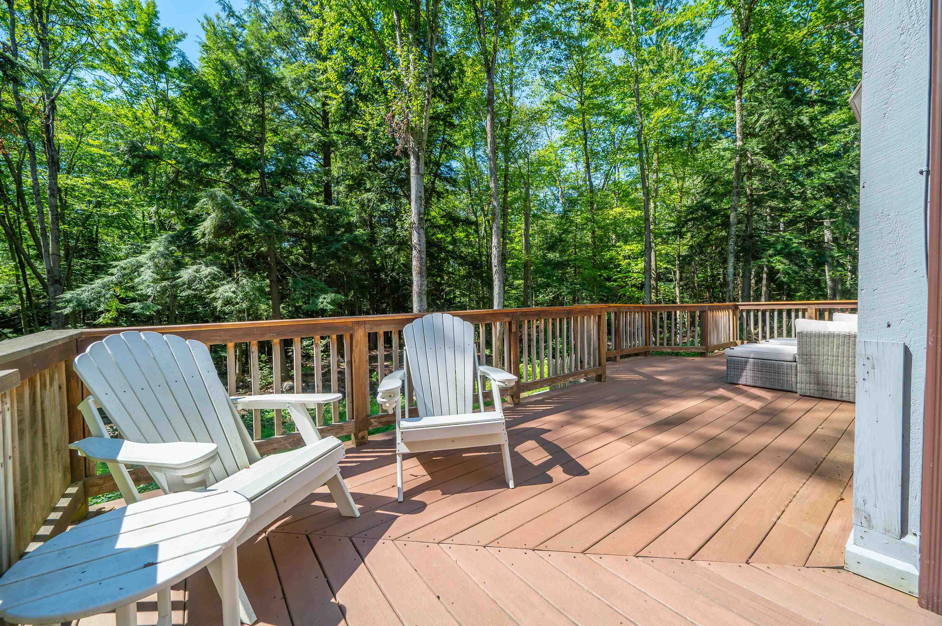 32 Highwood Way