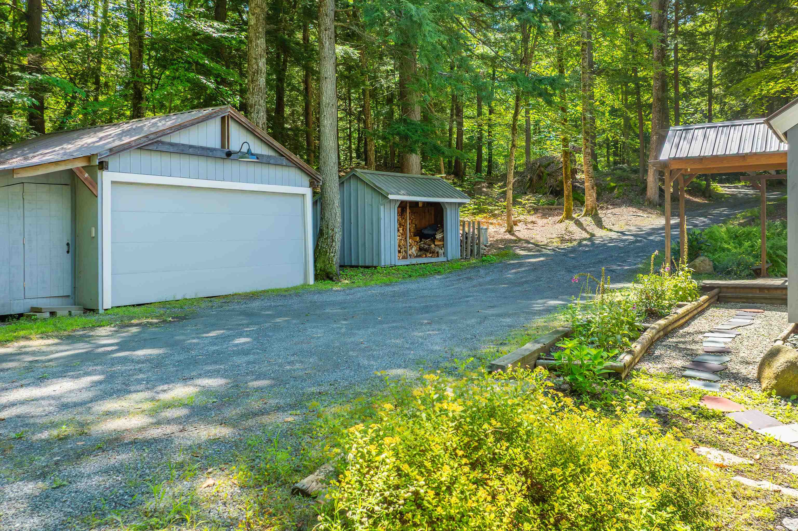 32 Highwood Way