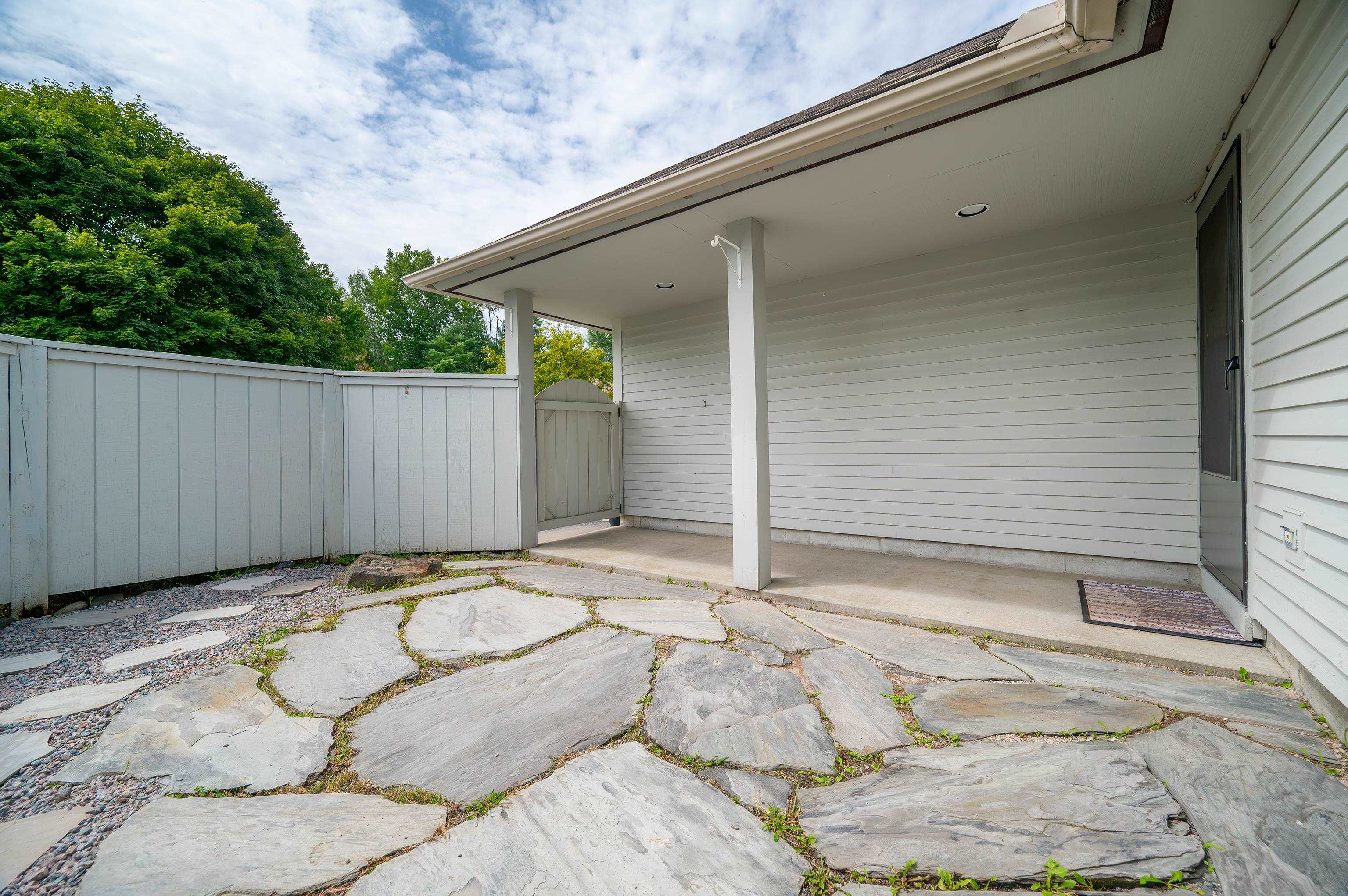 1 Cottage Court