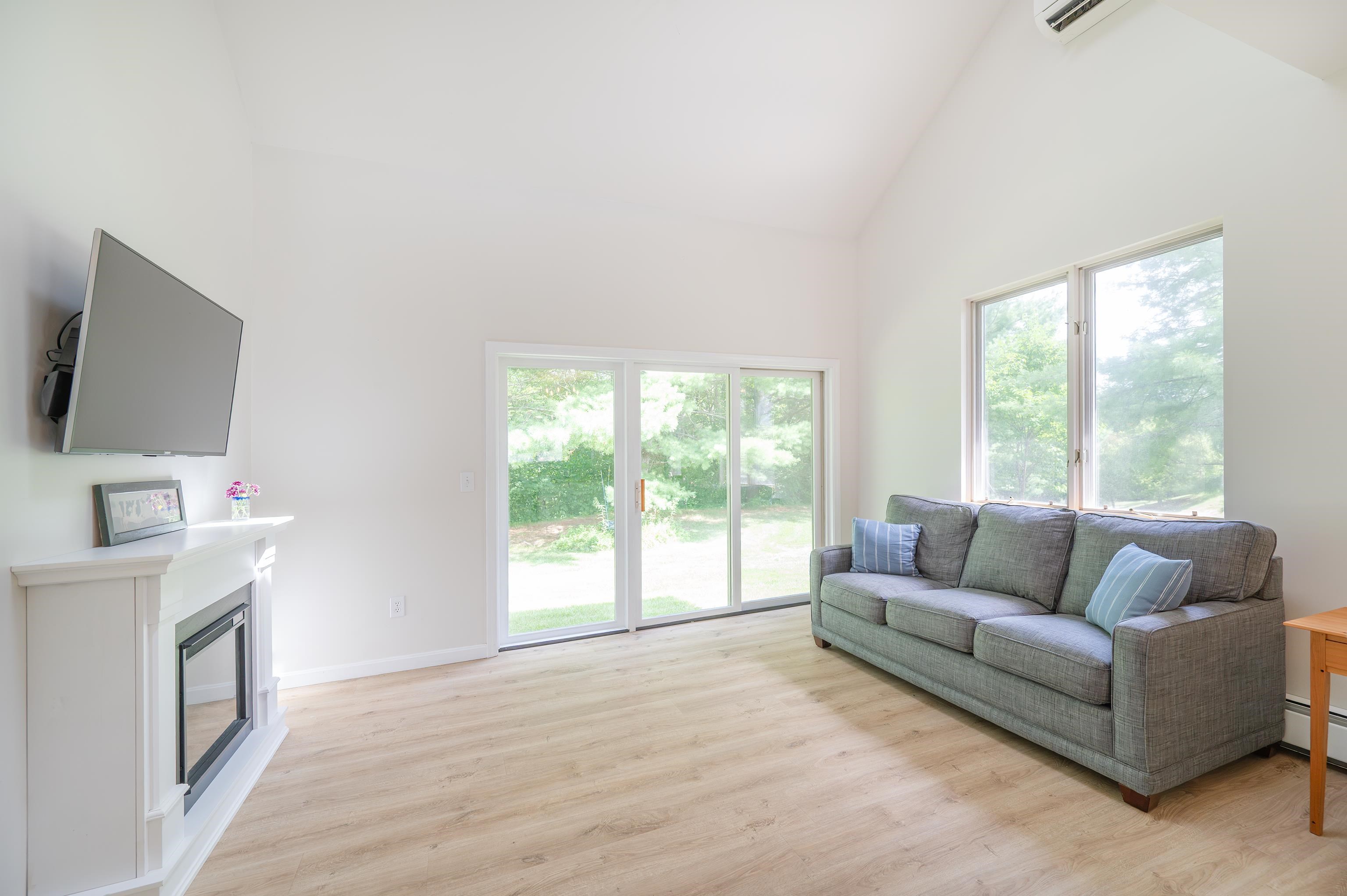 1 Cottage Court
