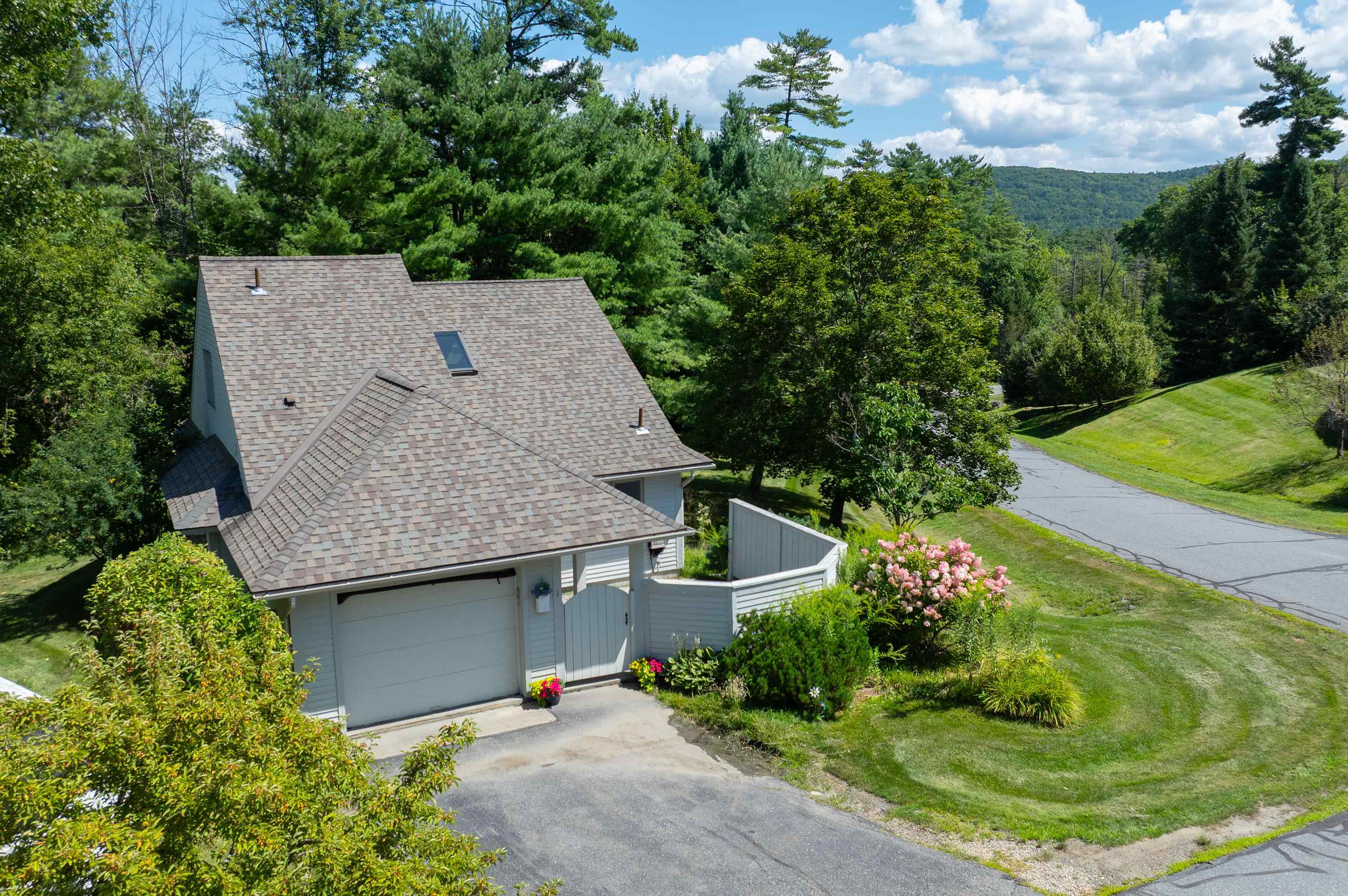 1 Cottage Court