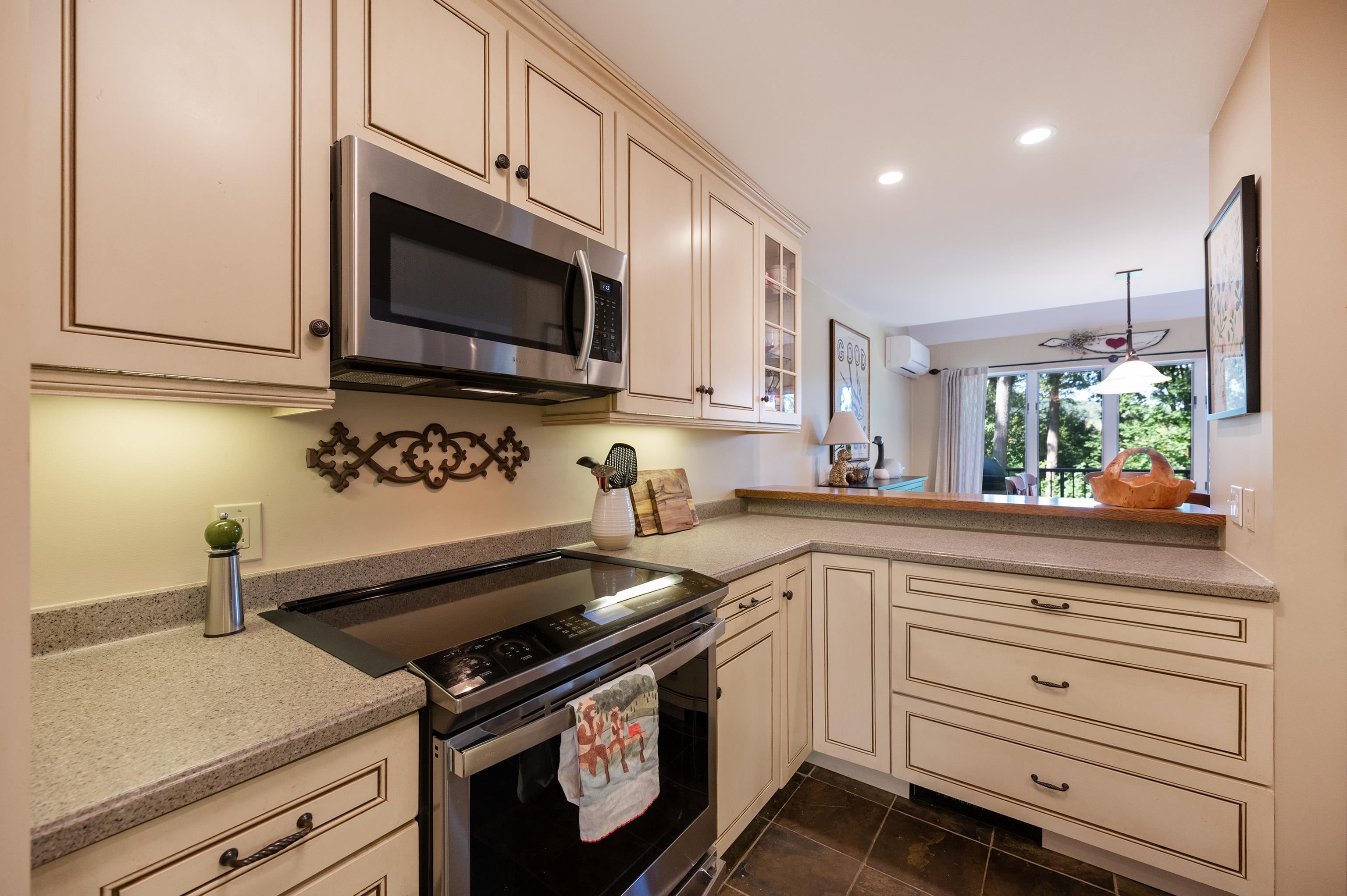 1140 Murphys Road Unit: 3D