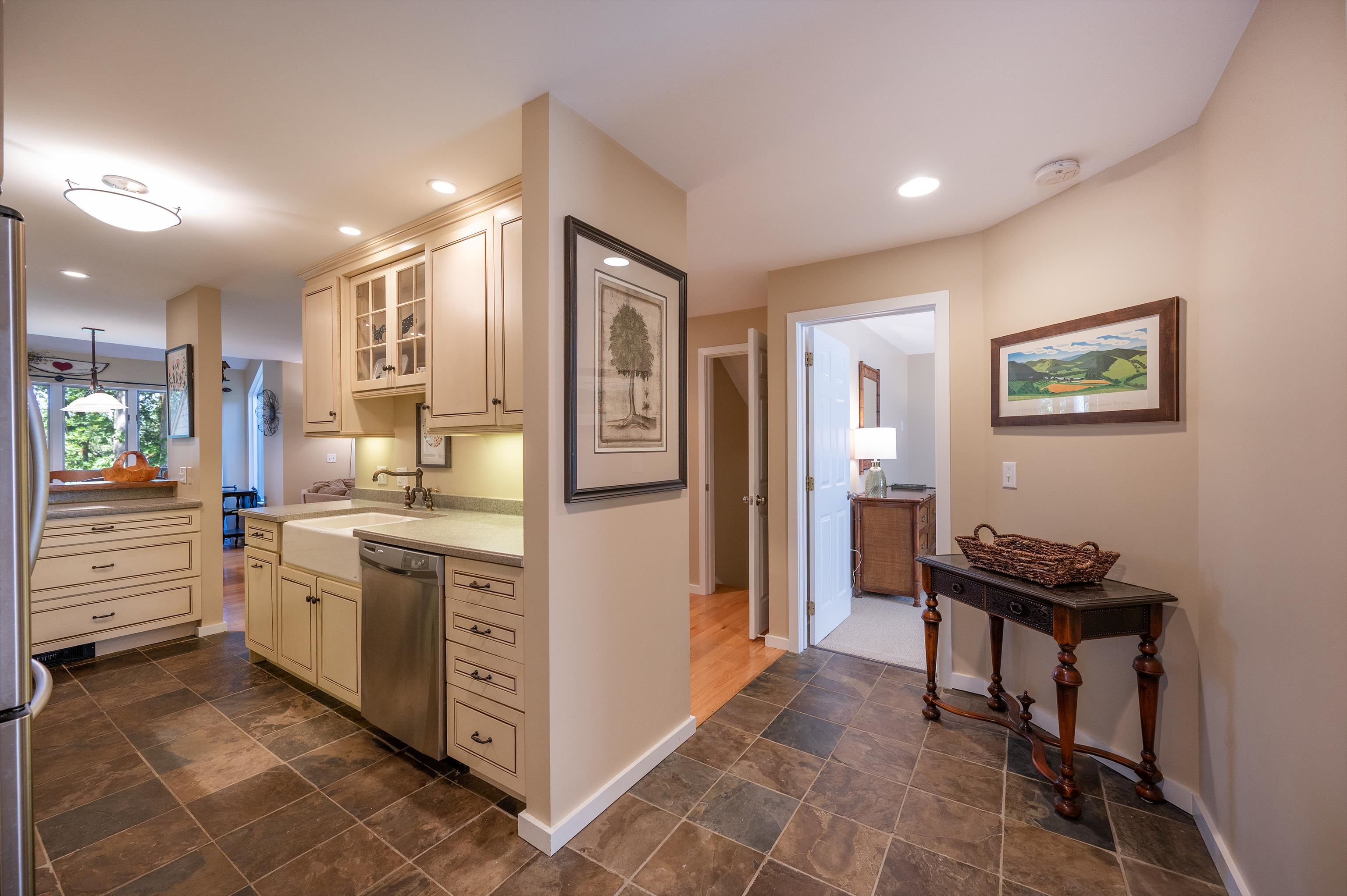 1140 Murphys Road Unit: 3D