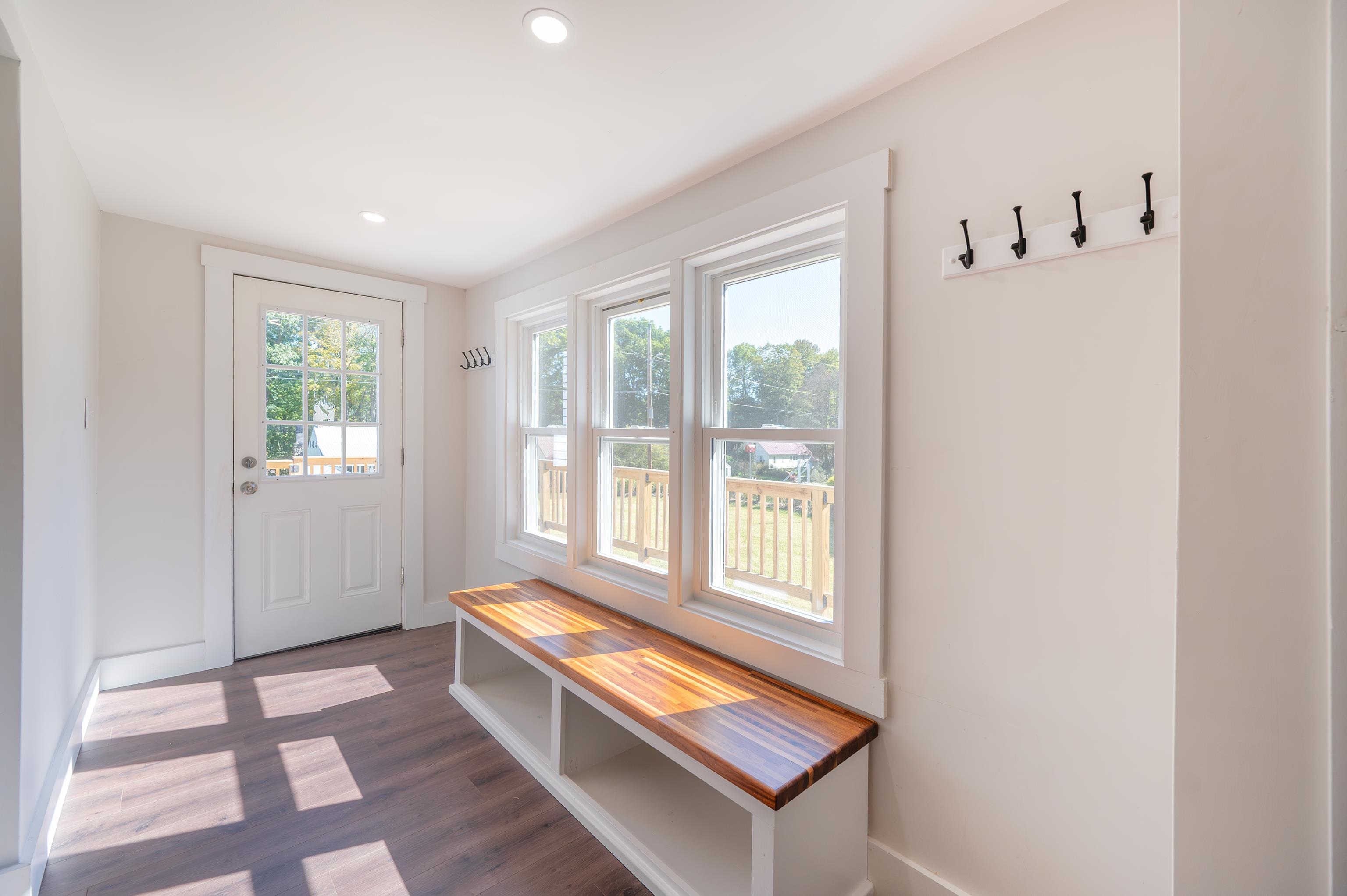 128 Weston Heights